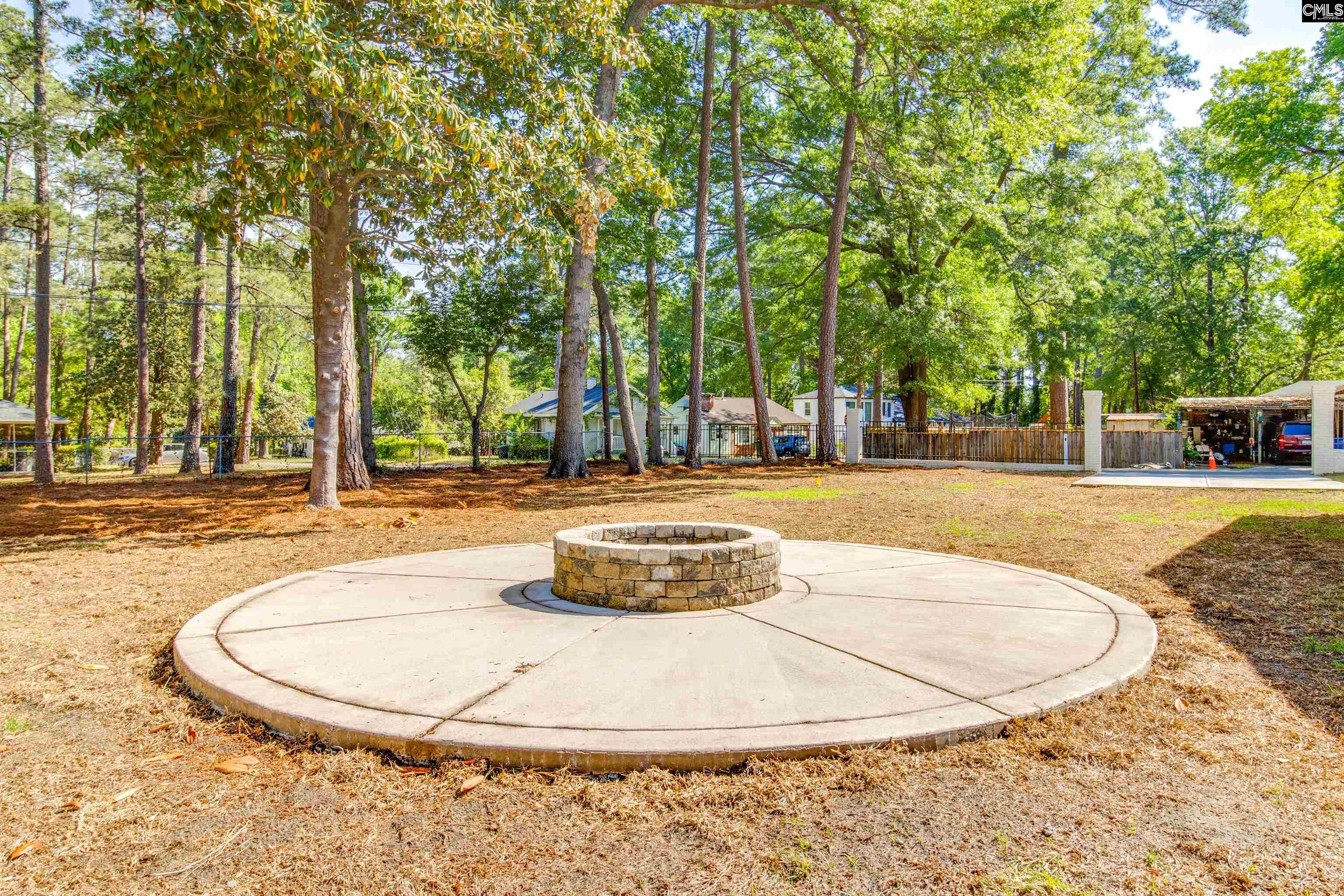 2327 Willow Street Columbia, SC 29203