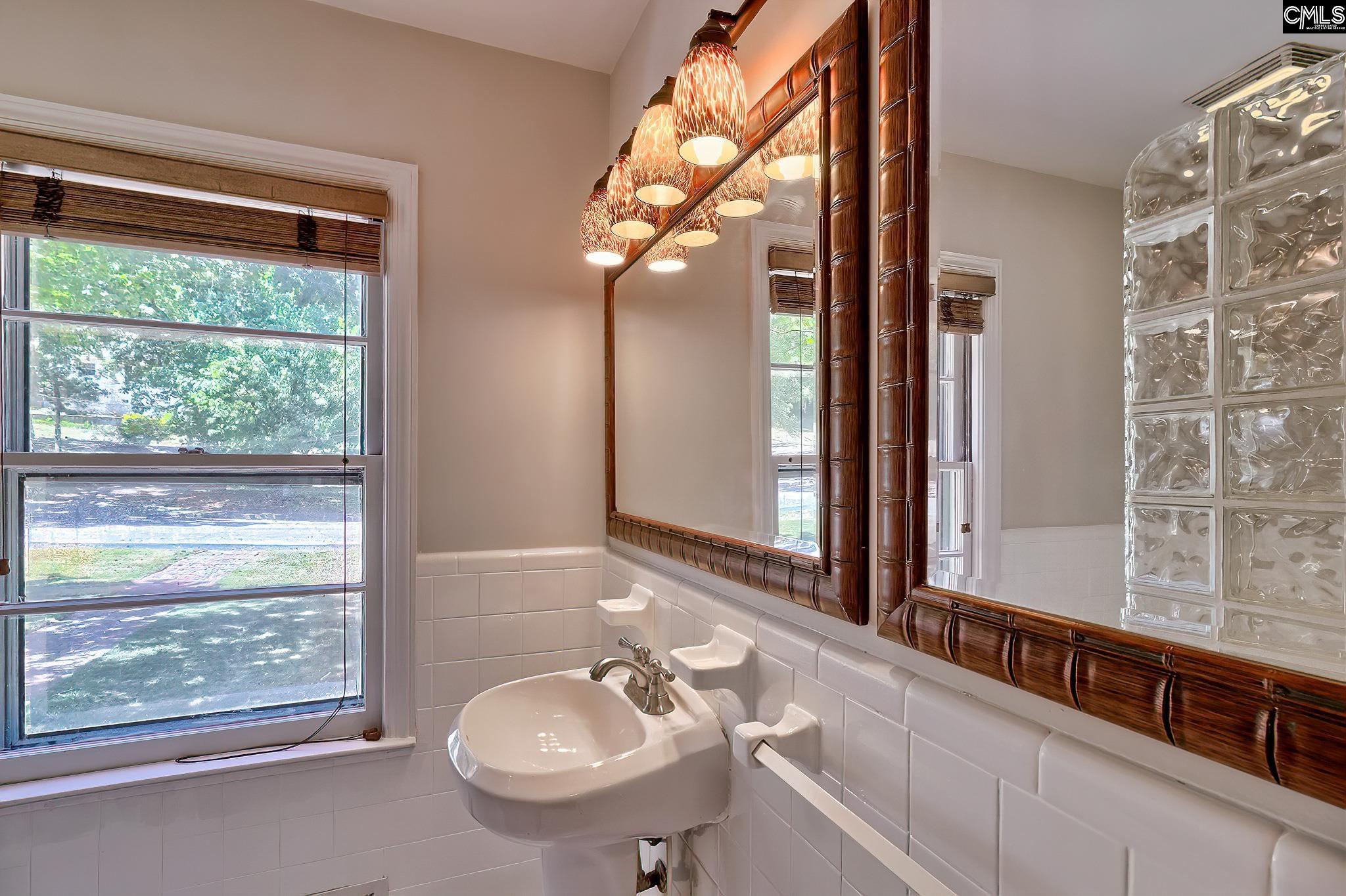 1516 Shirley Street Columbia, SC 29205-1444