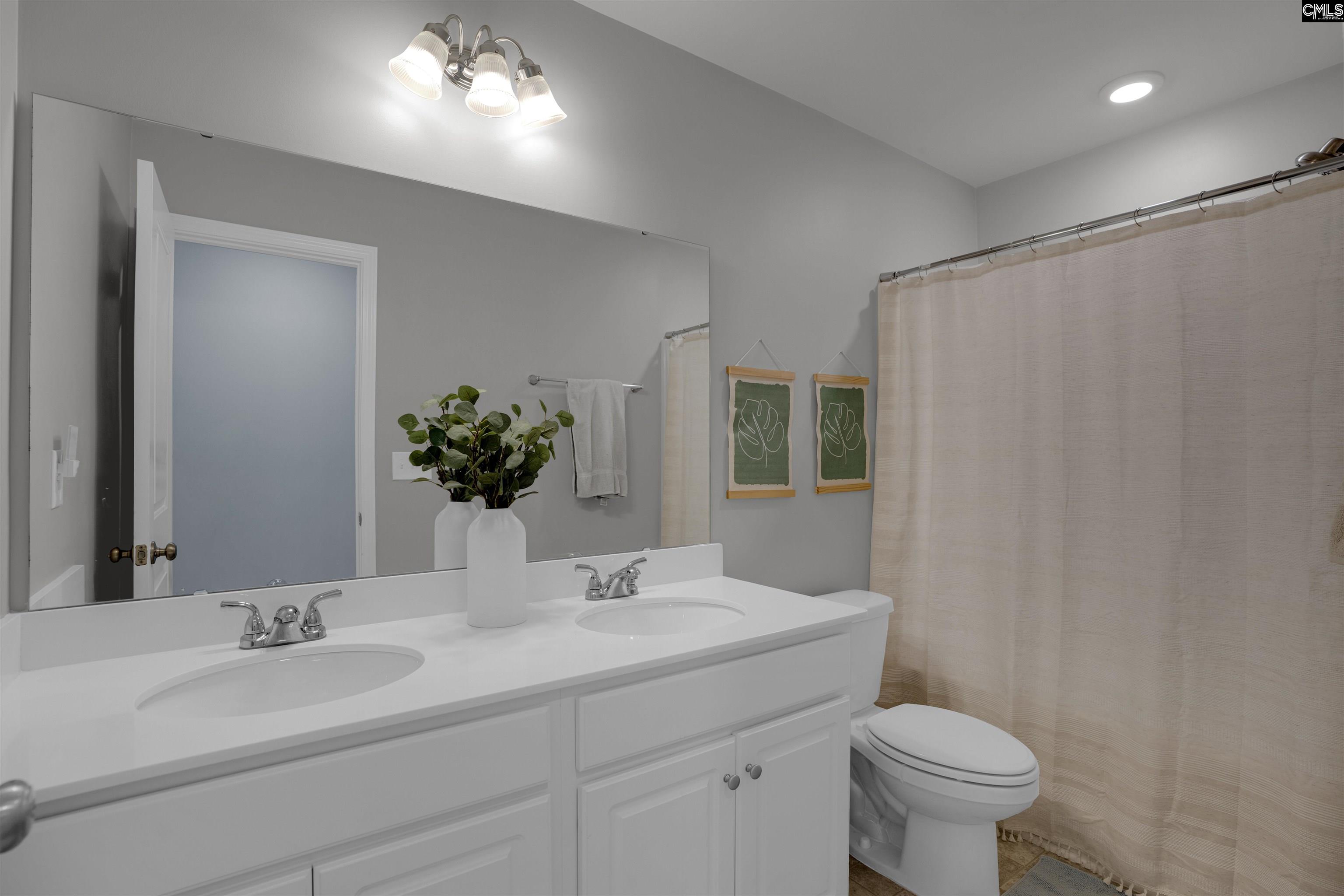 913 Tanreall Drive Lexington, SC 29073