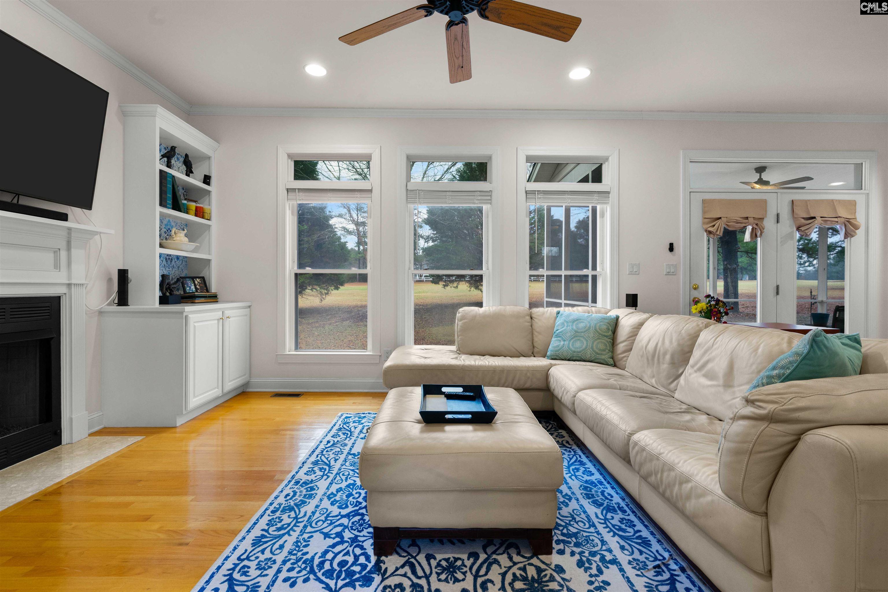 1480 Country Club Circle Manning, SC 29102