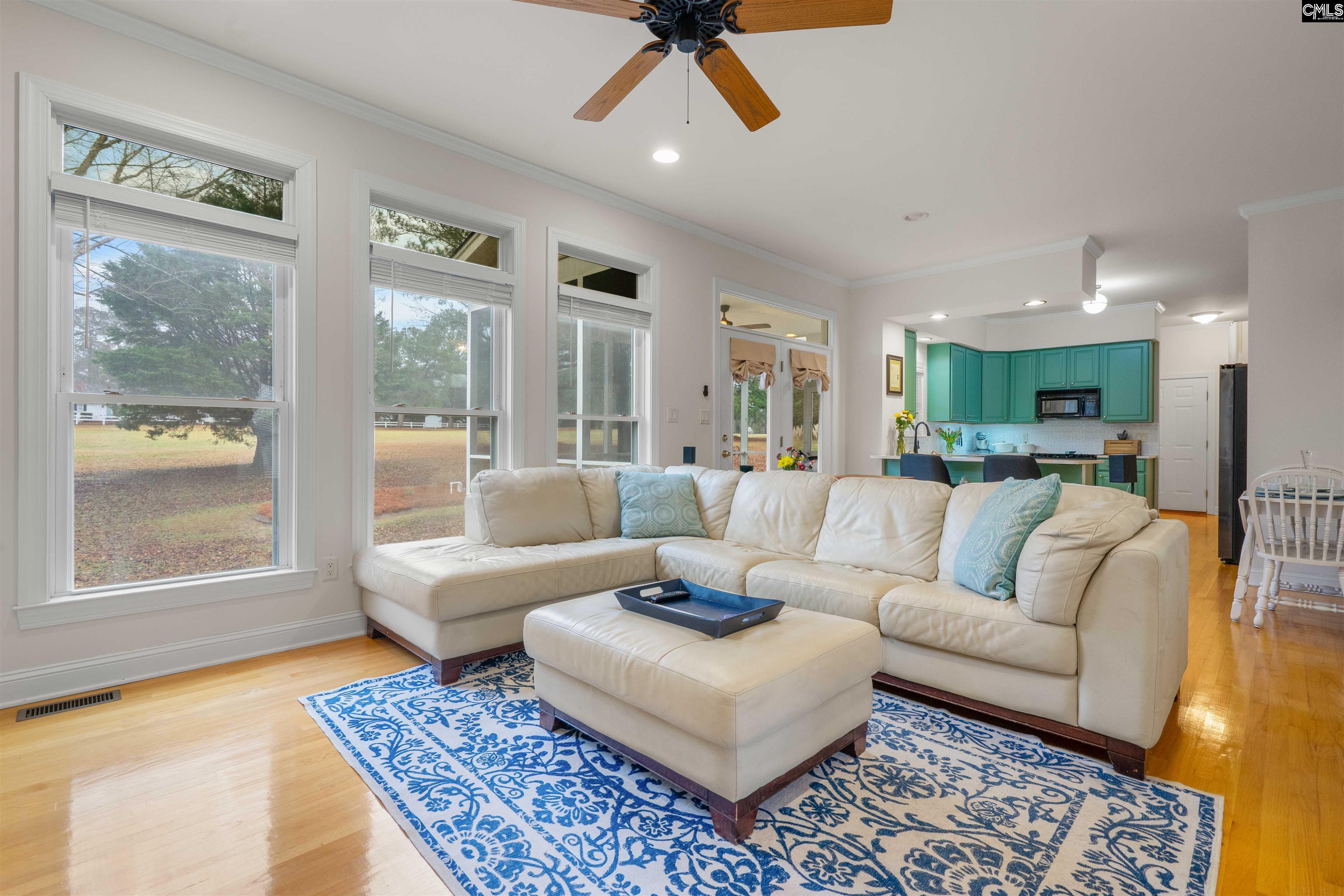 1480 Country Club Circle Manning, SC 29102