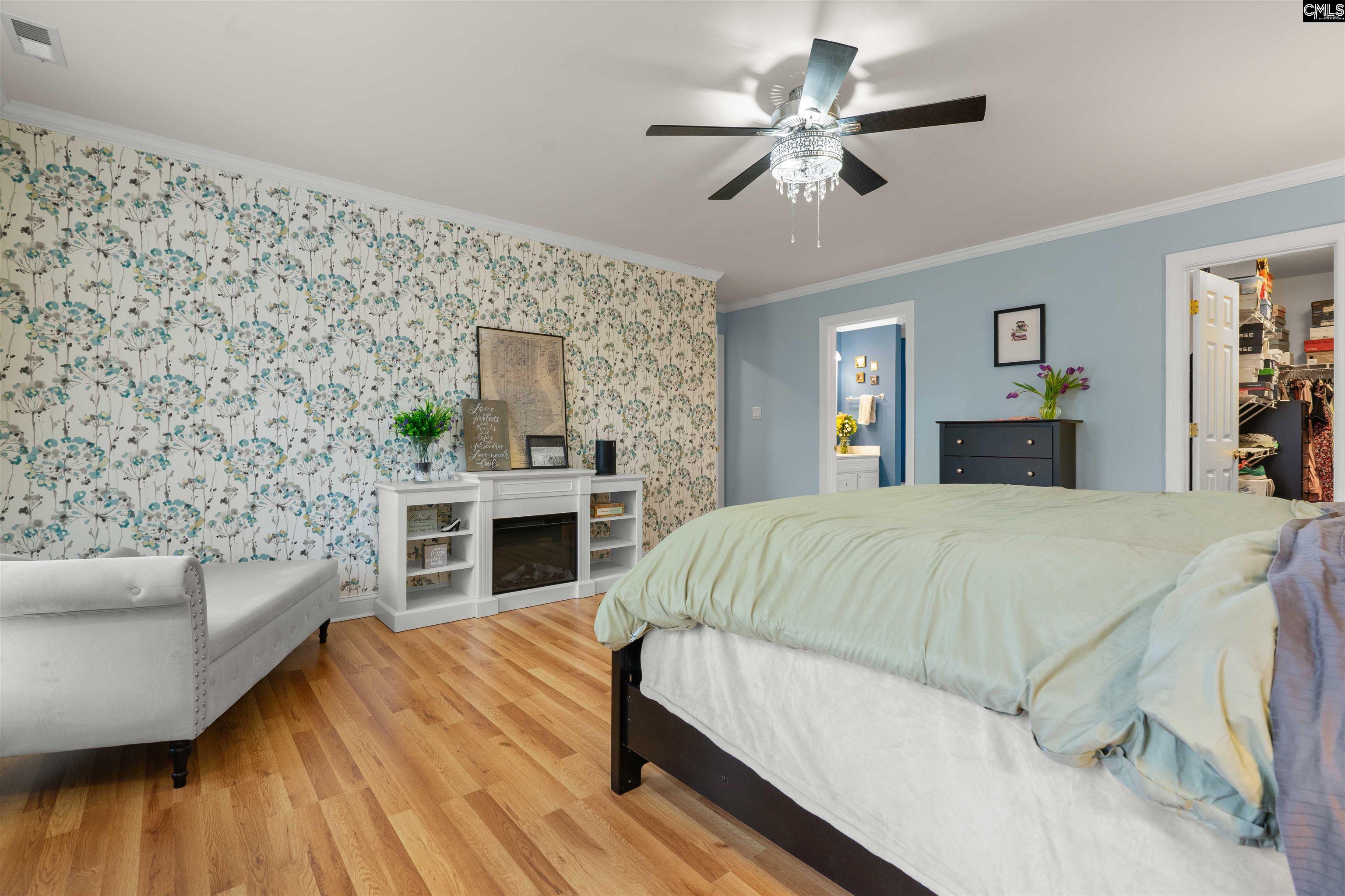 1480 Country Club Circle Manning, SC 29102
