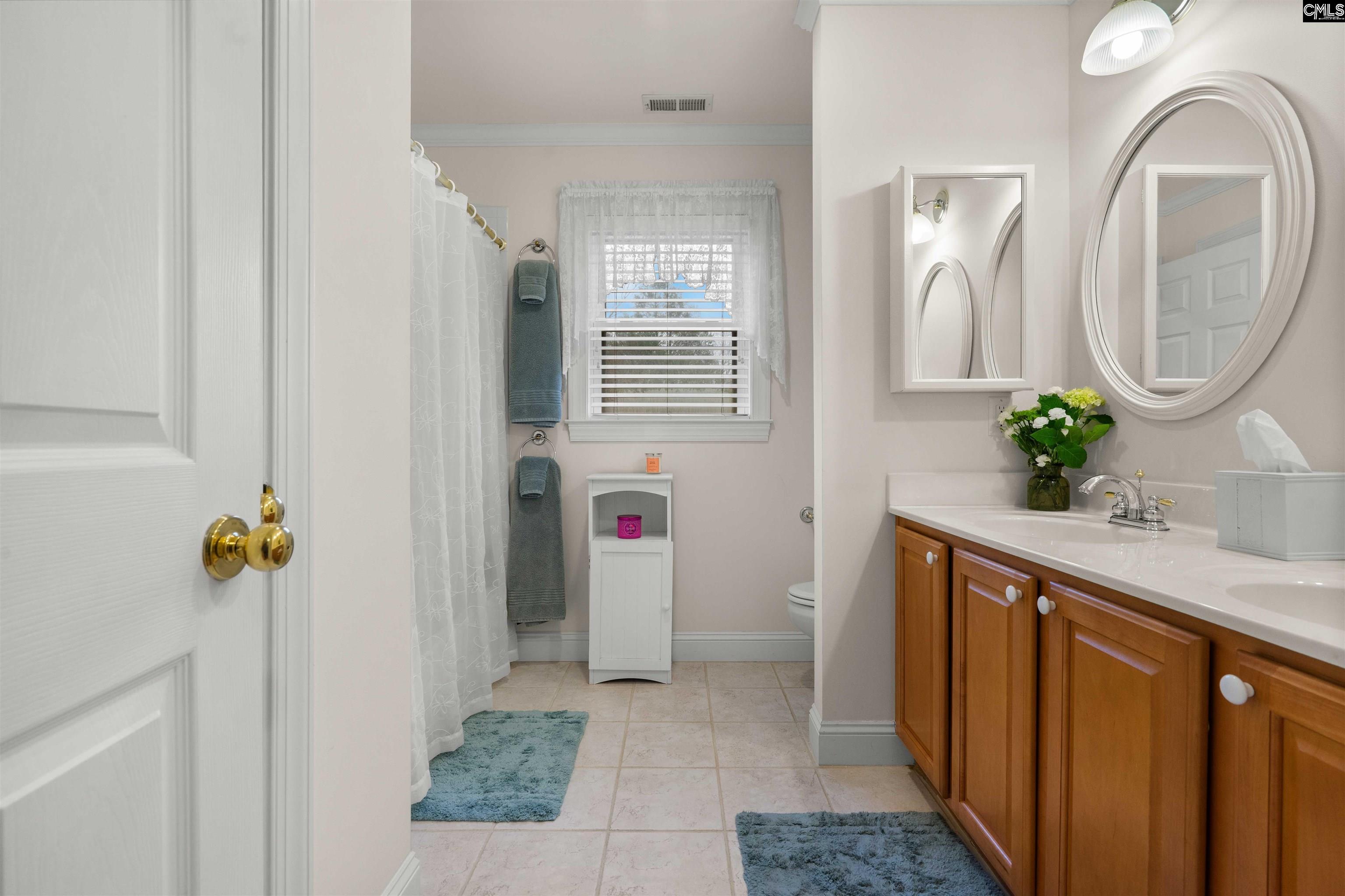 1480 Country Club Circle Manning, SC 29102