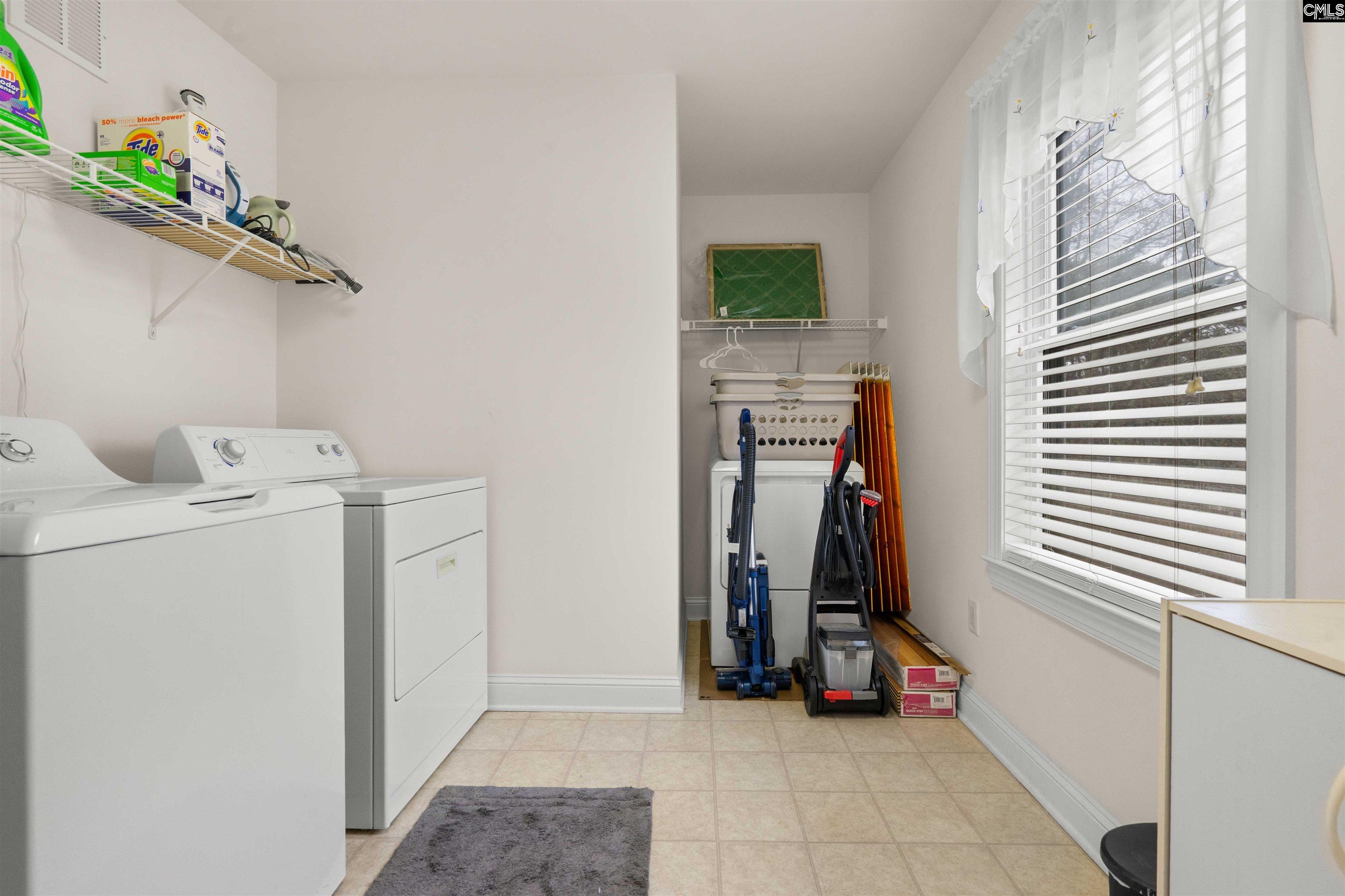 1480 Country Club Circle Manning, SC 29102
