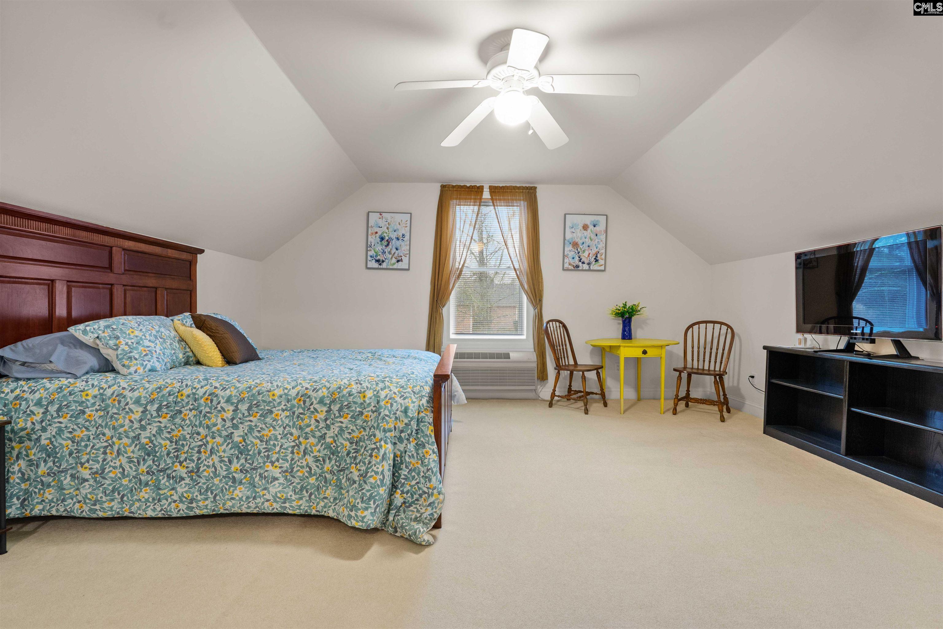 1480 Country Club Circle Manning, SC 29102
