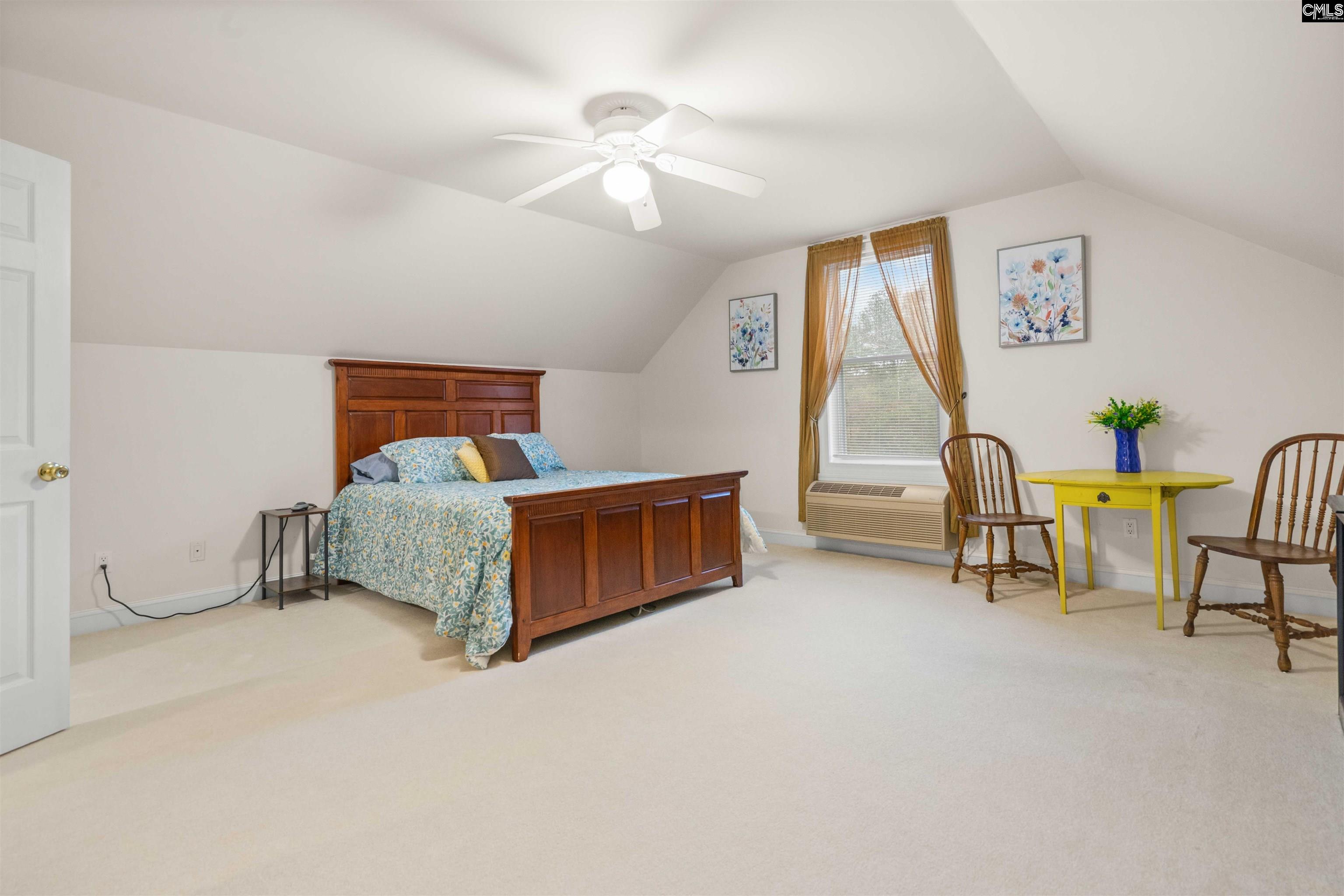 1480 Country Club Circle Manning, SC 29102