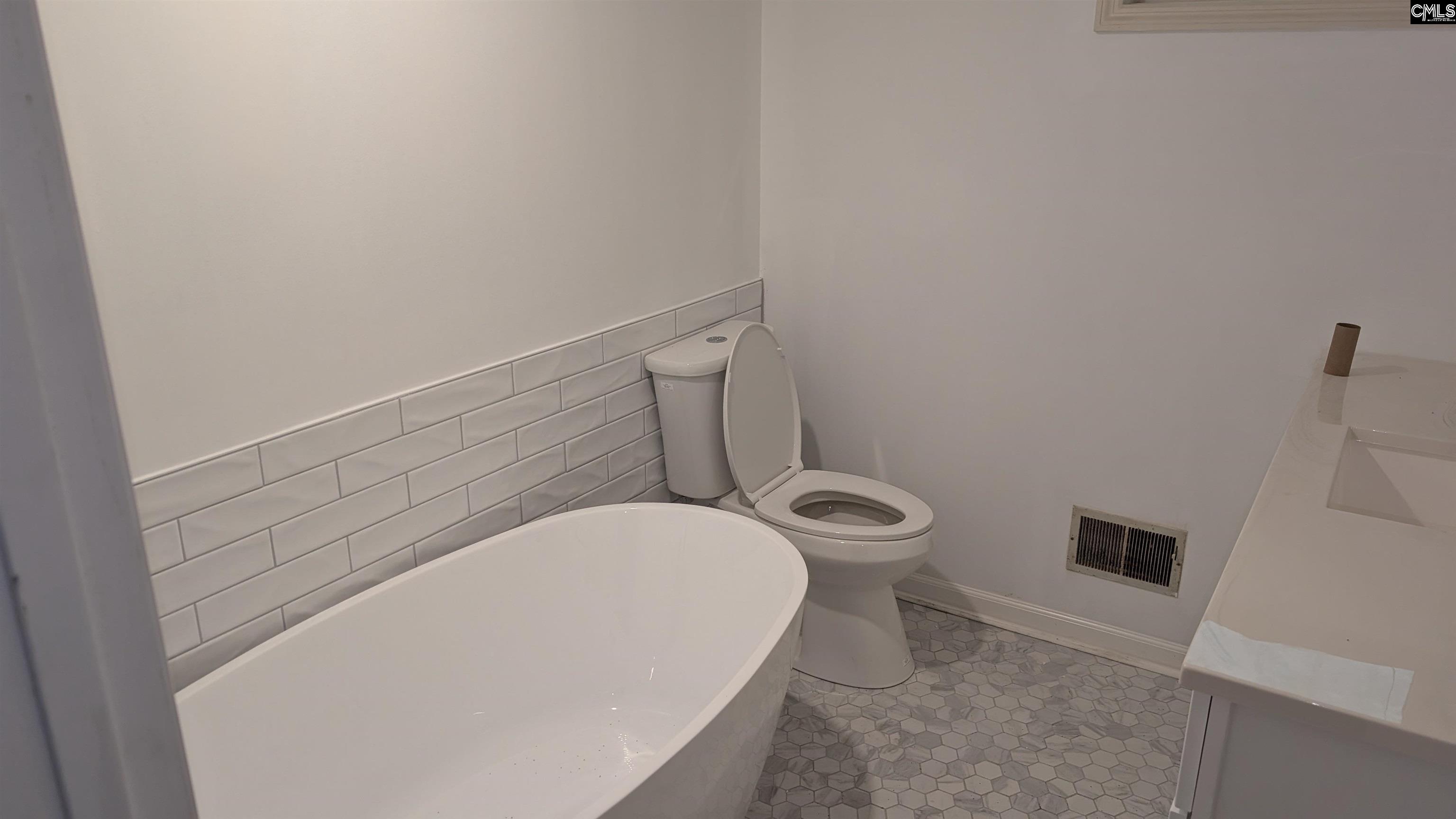 829 Rocky Point Circle Ridgeway, SC 29130-0000