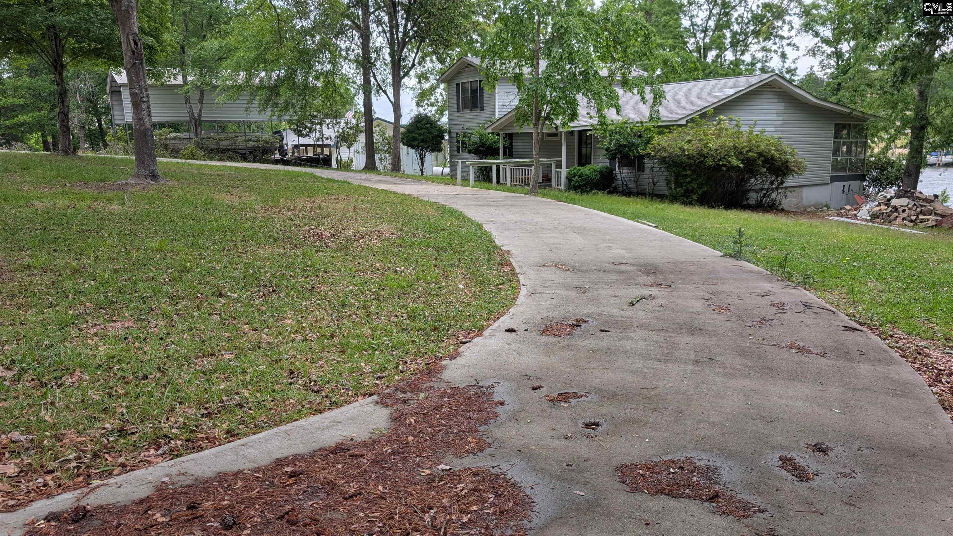 829 Rocky Point Circle Ridgeway, SC 29130-0000