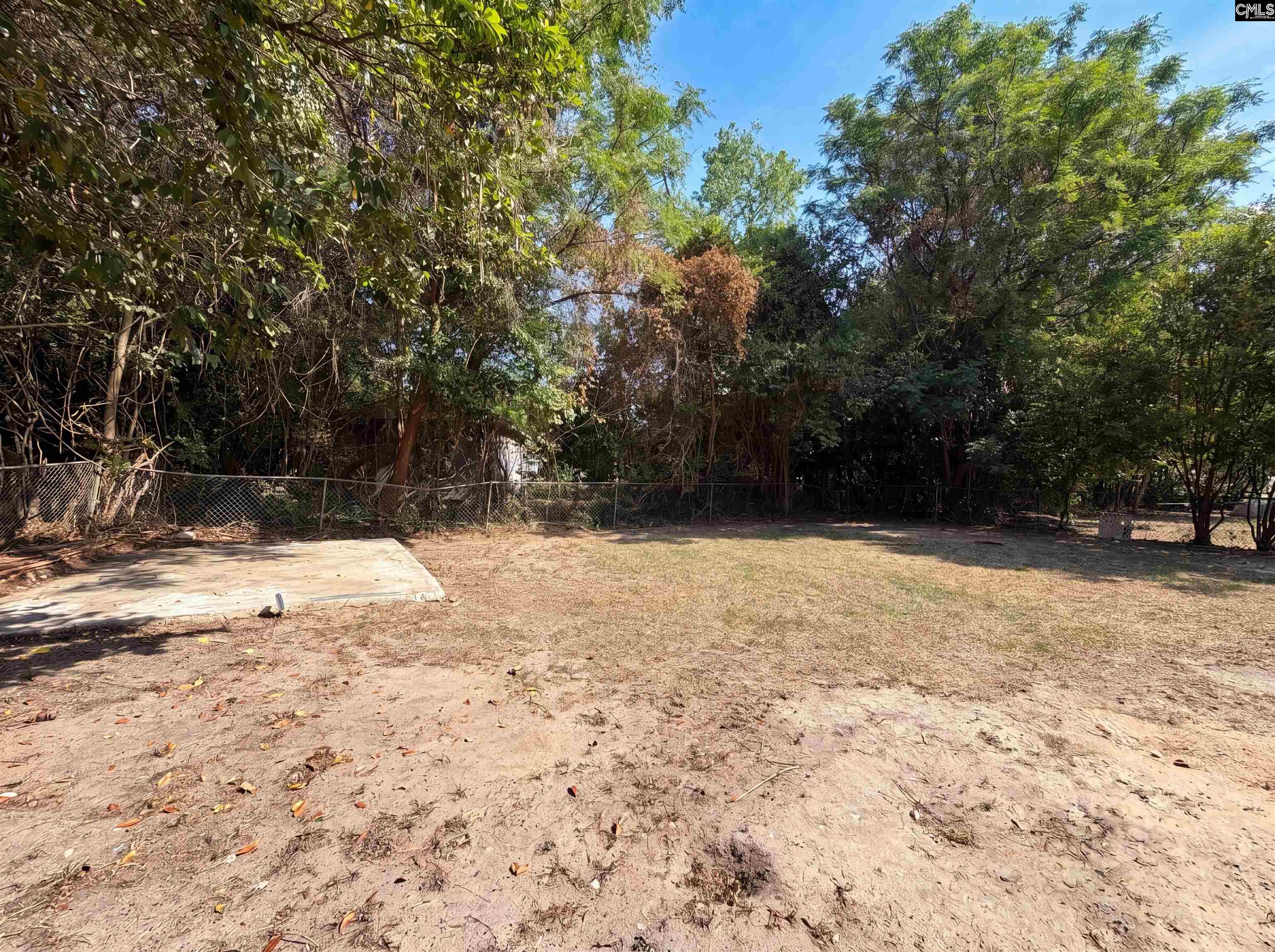 2112 Axson Street Cayce, SC 29033