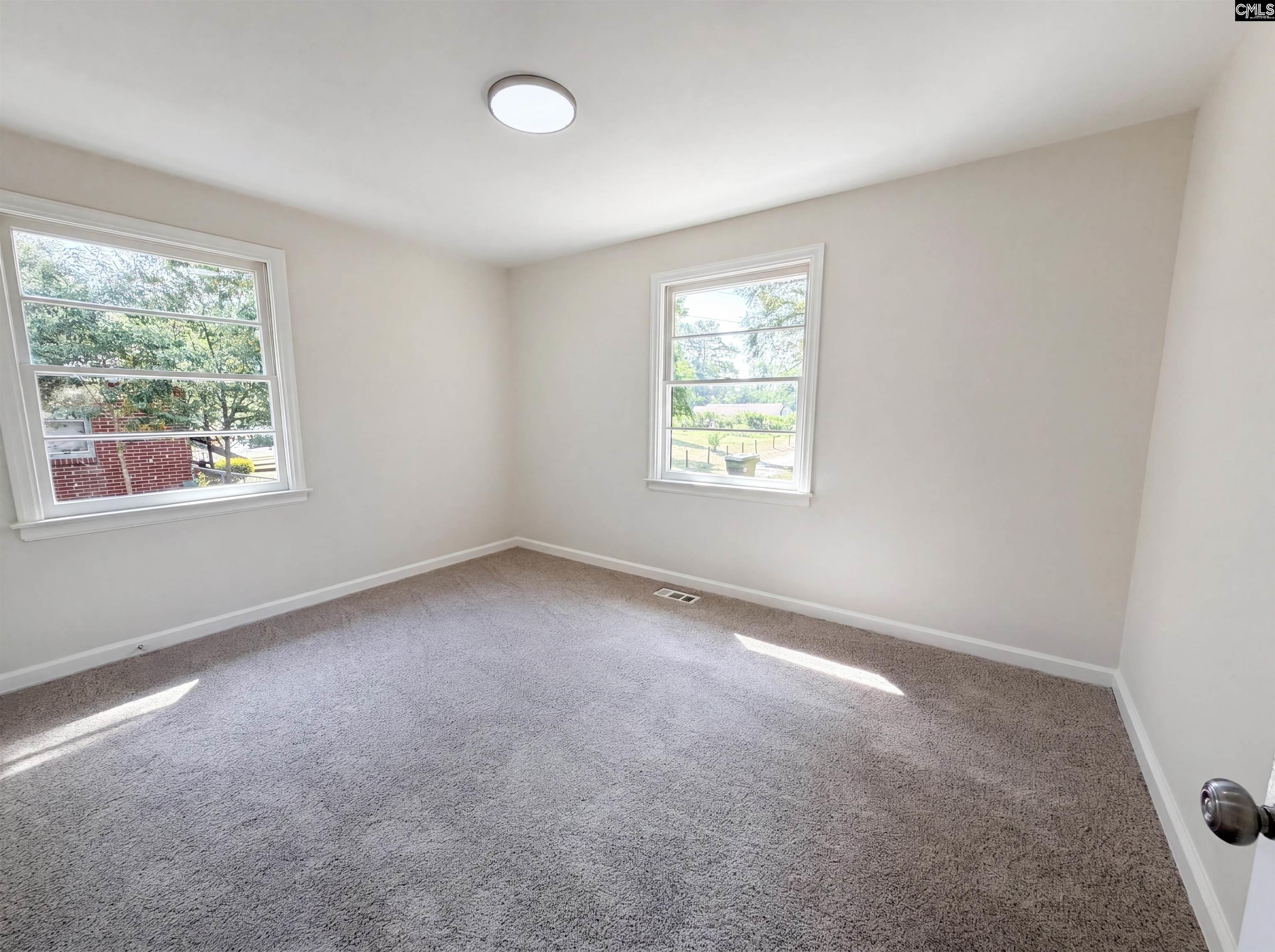 2112 Axson Street Cayce, SC 29033