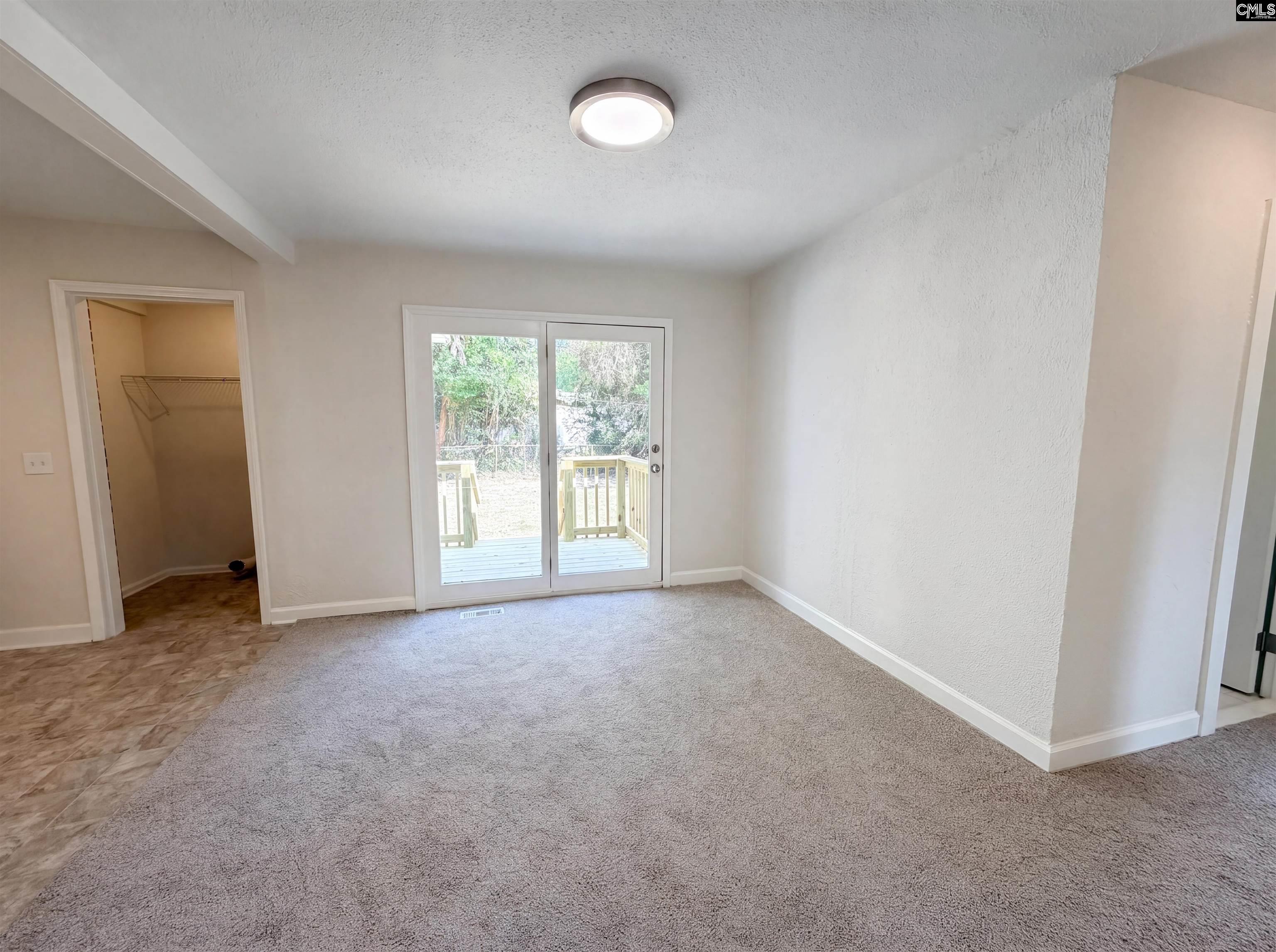 2112 Axson Street Cayce, SC 29033