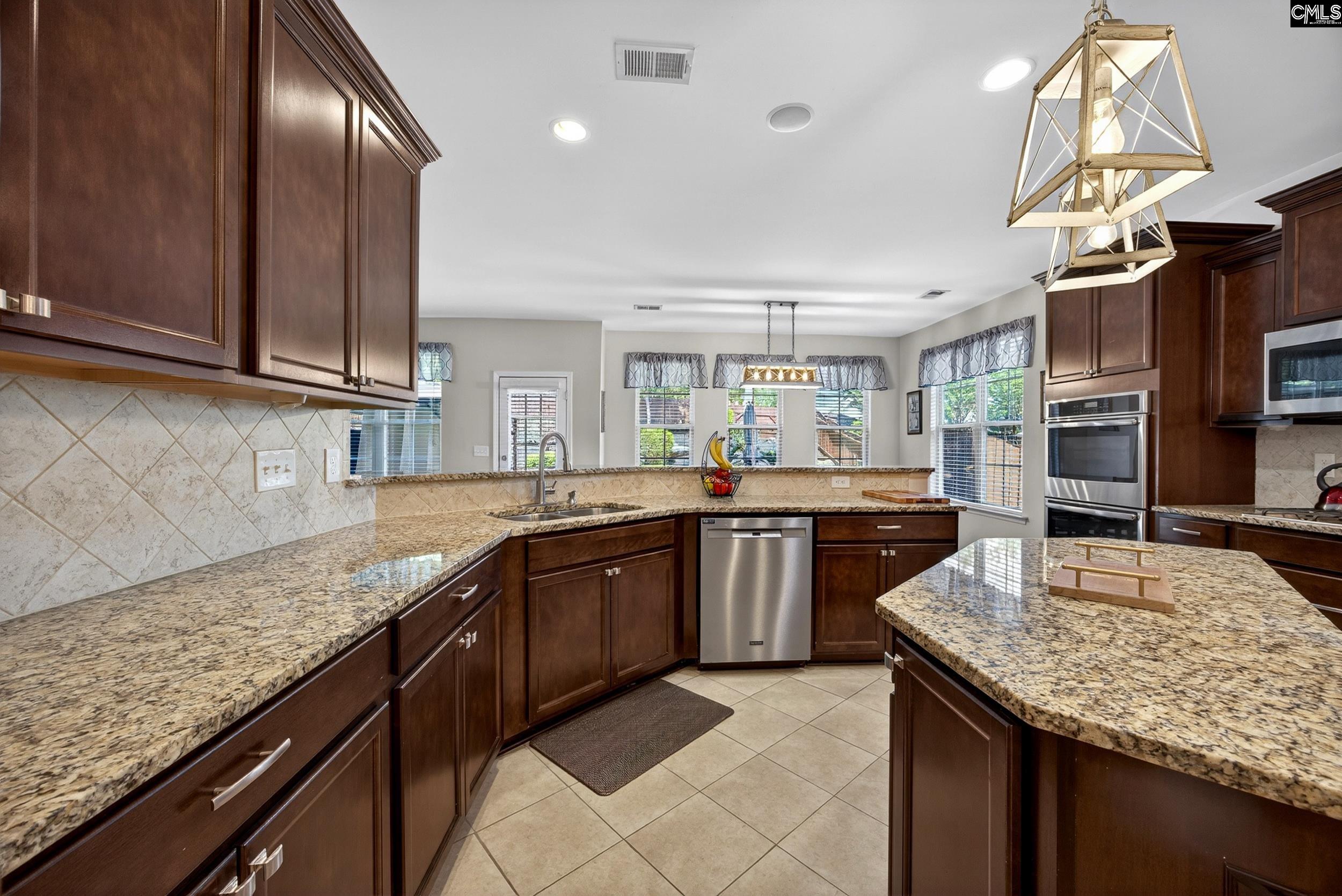 436 Maria Posada Ct Chapin, SC 29036-6300