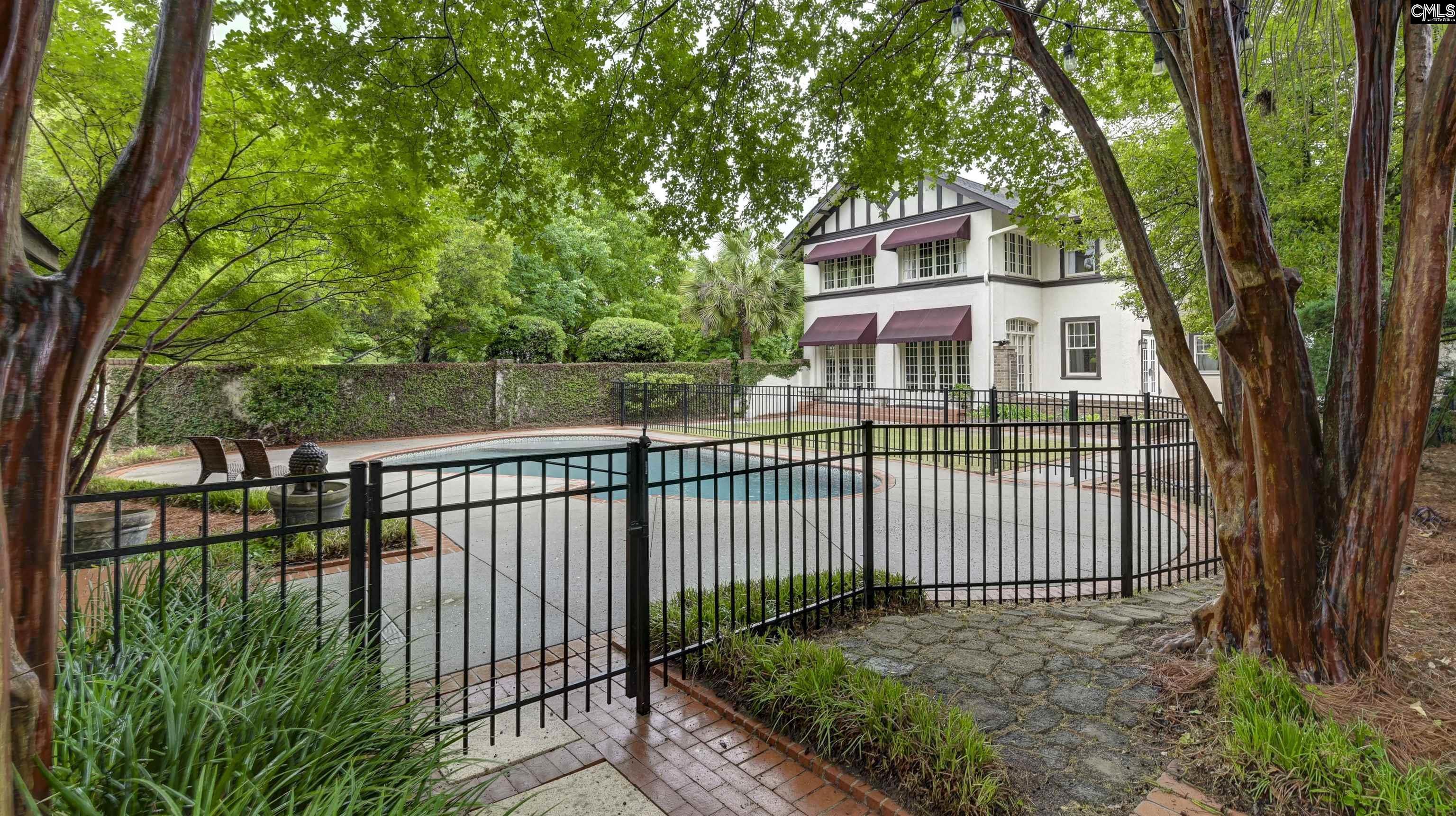 1803 Catawba Street Columbia, SC 29205