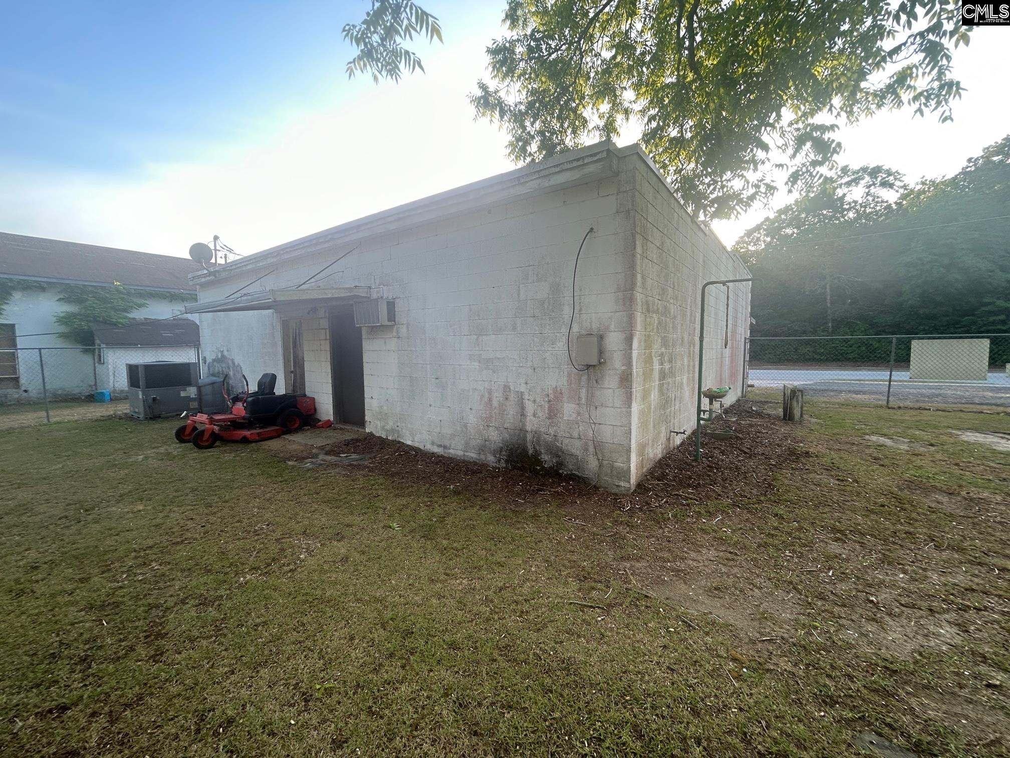 4456 Rosemary Street Williston, SC 29853