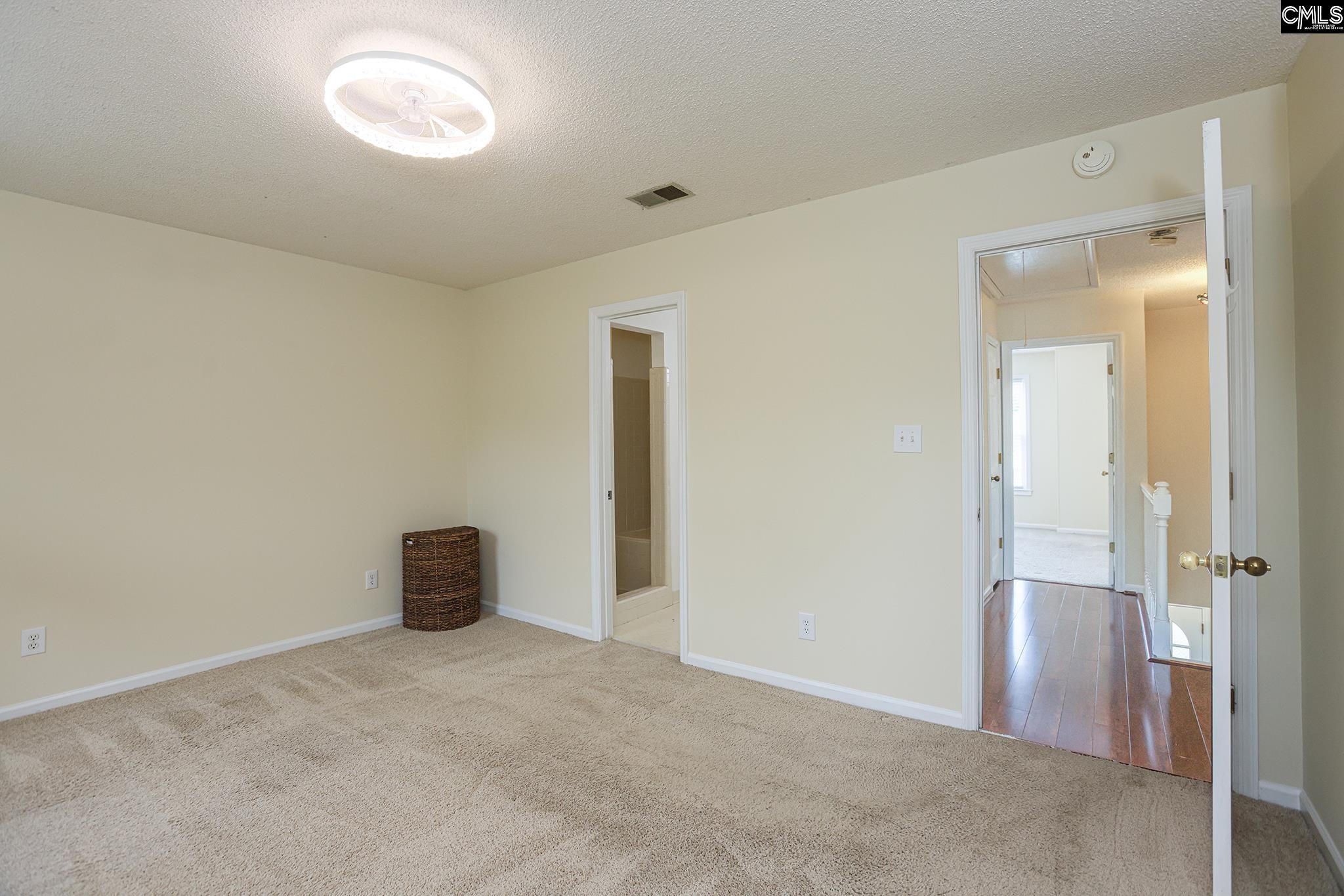521 Wallac Way Lexington, SC 29073