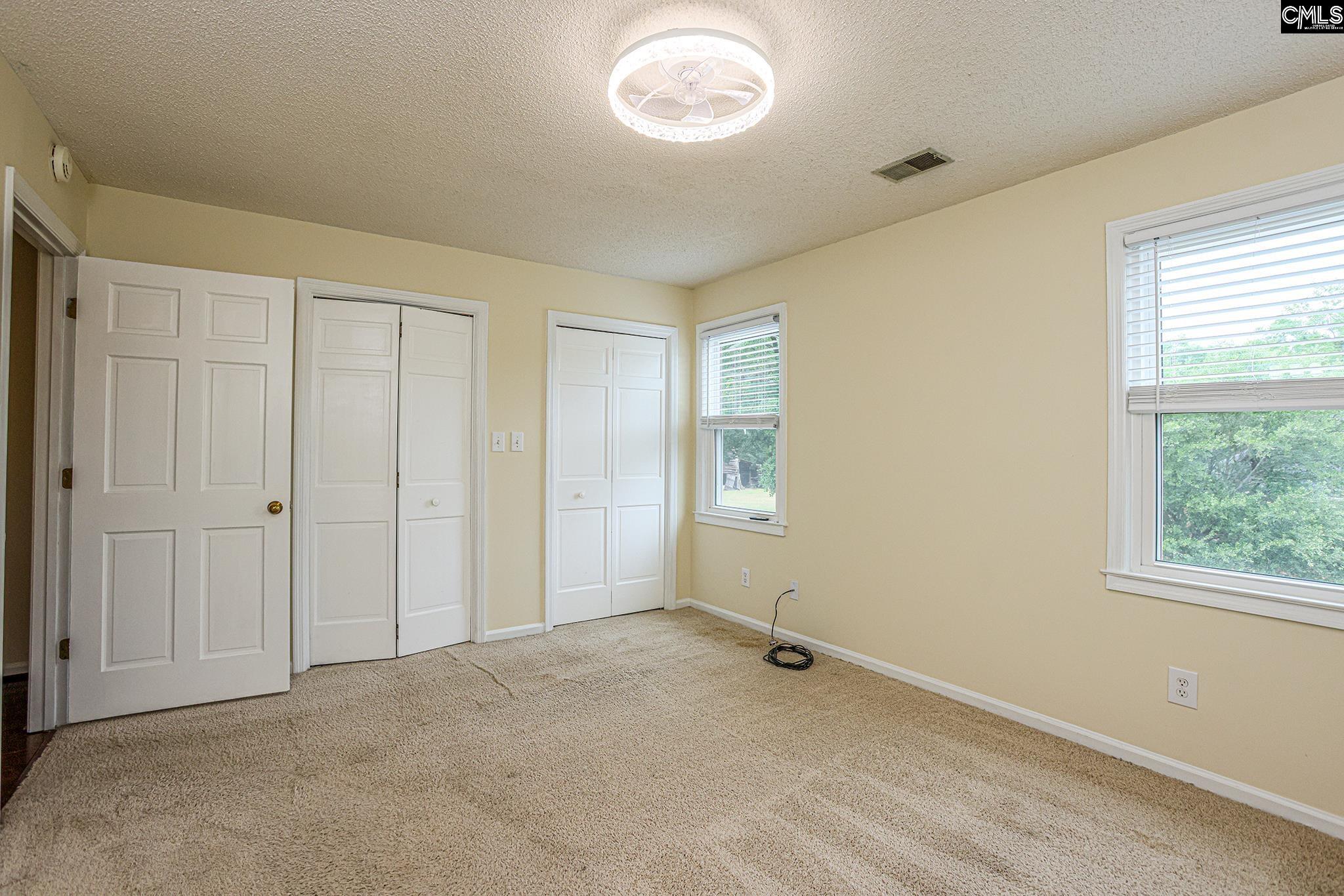 521 Wallac Way Lexington, SC 29073