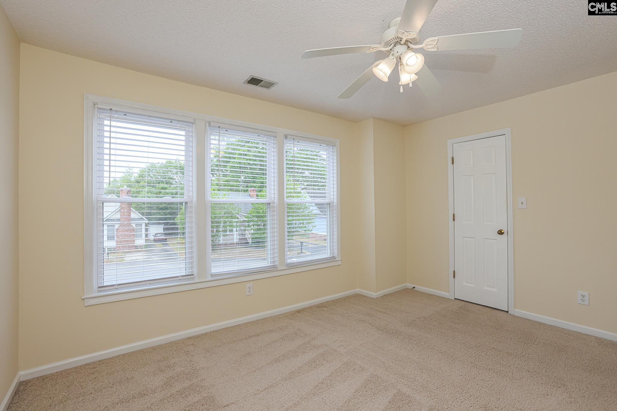 521 Wallac Way Lexington, SC 29073