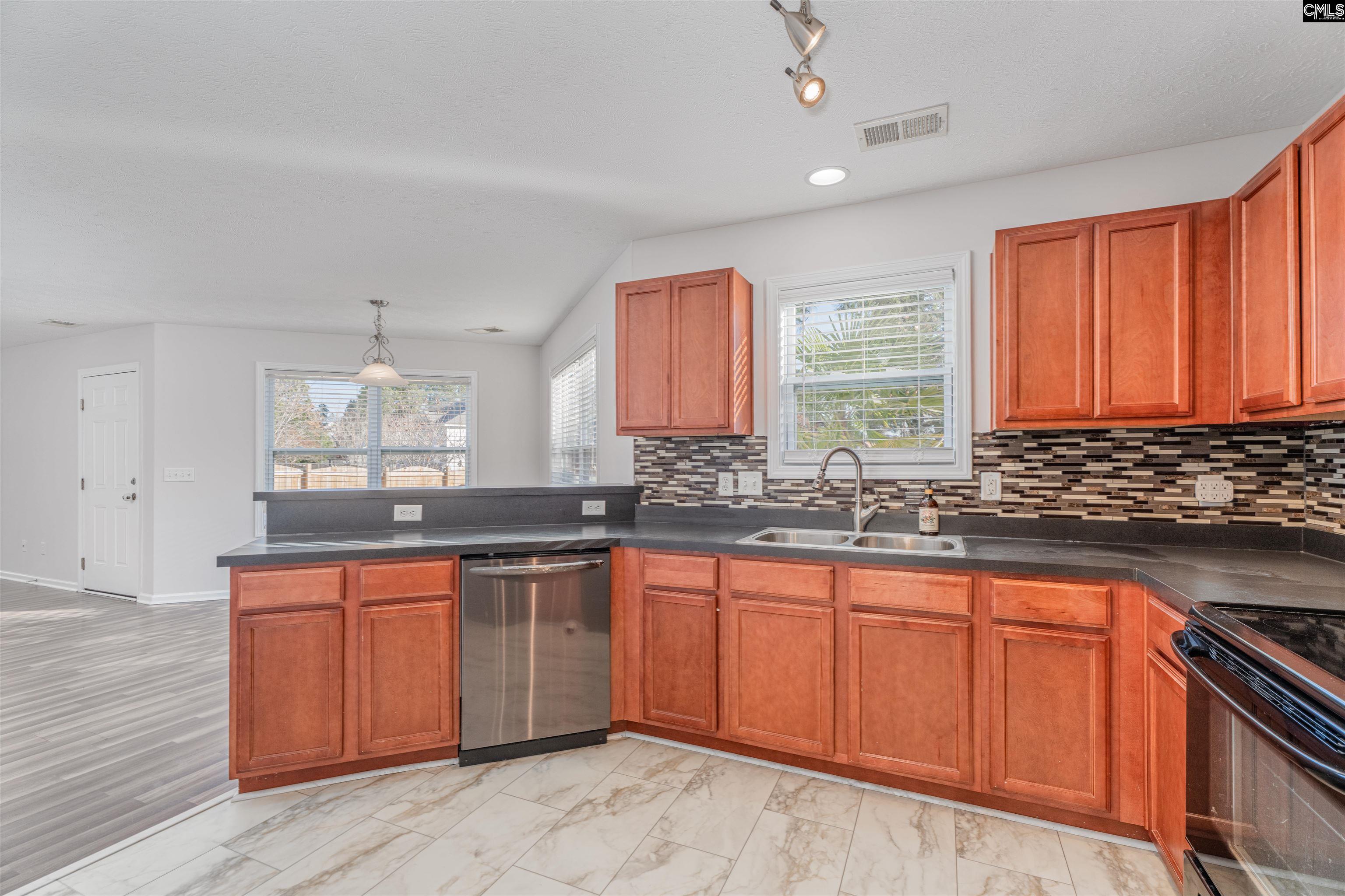 218 Meades Court Lexington, SC 29073