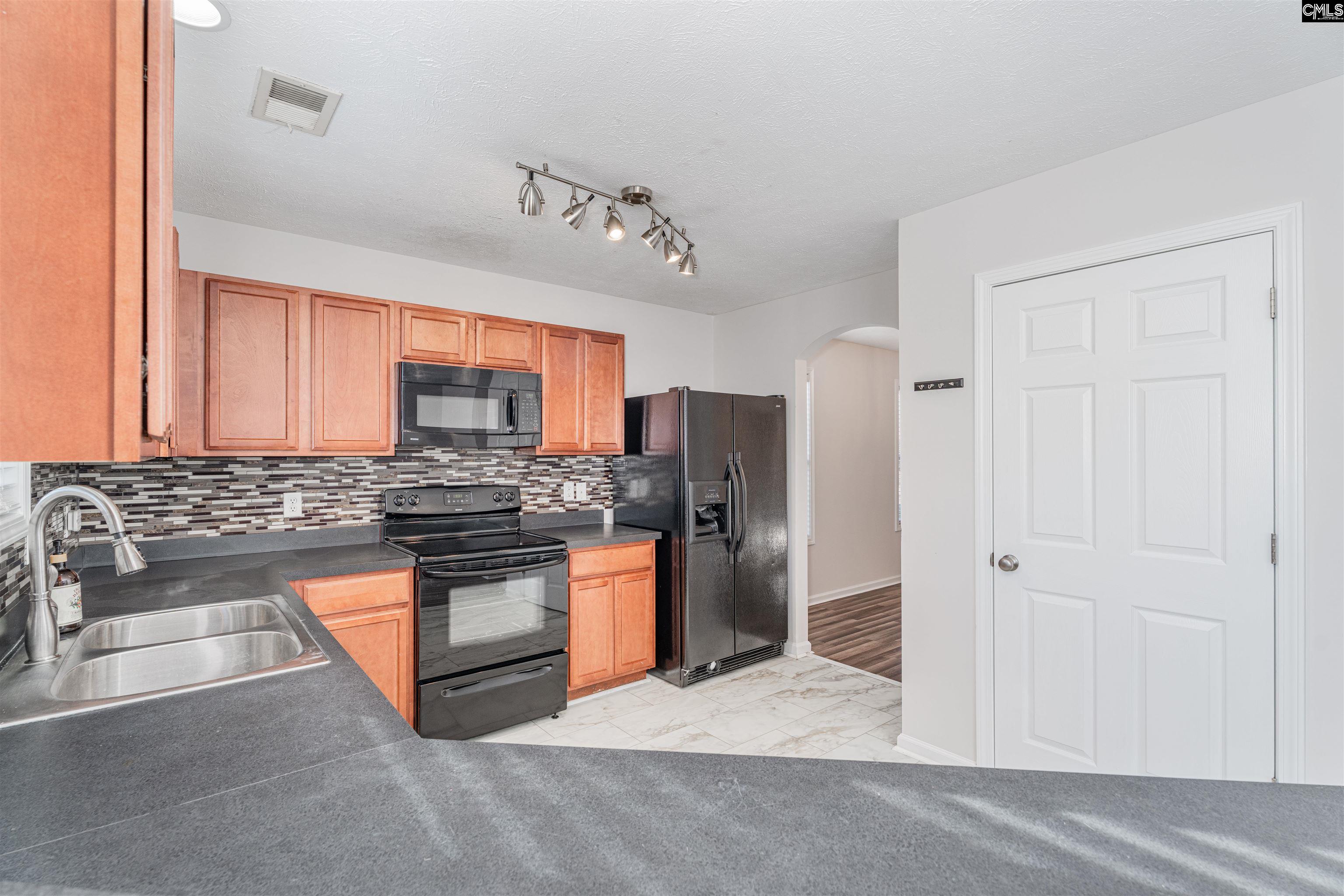 218 Meades Court Lexington, SC 29073