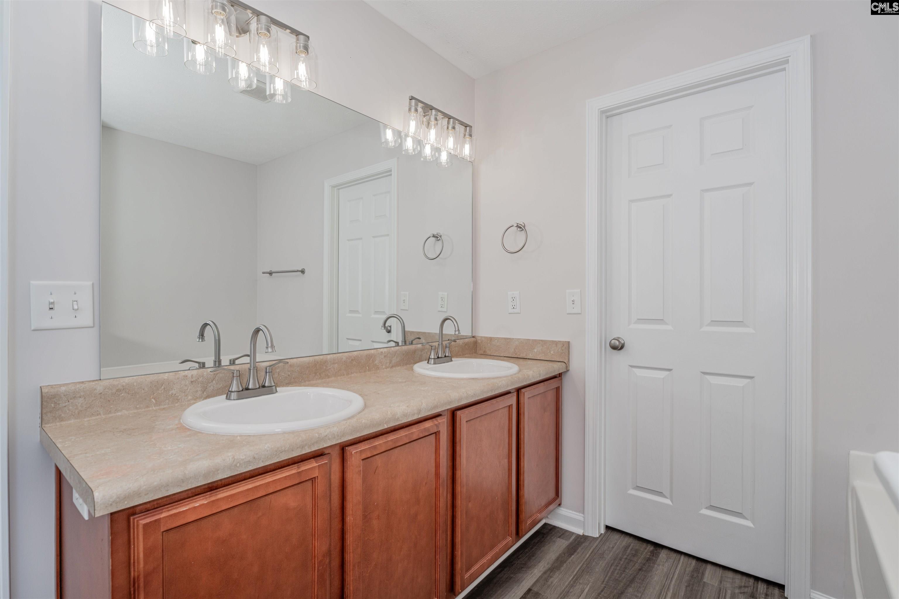 218 Meades Court Lexington, SC 29073