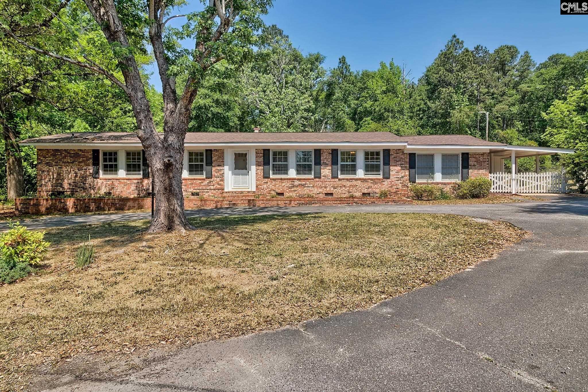 2356 Tickle Hill Road Camden, SC 29020