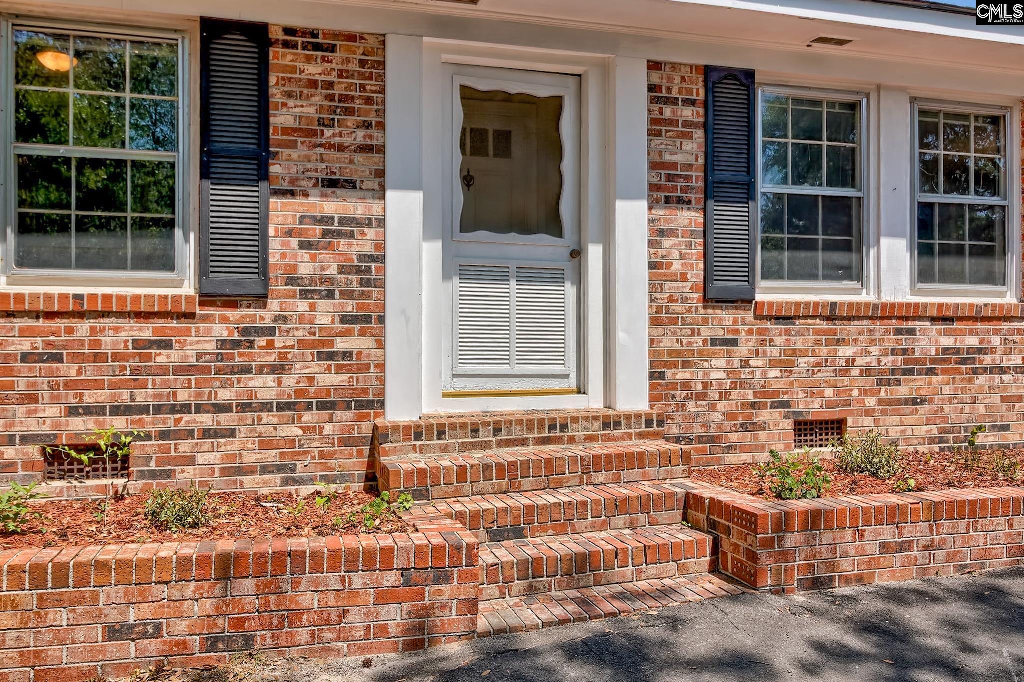 2356 Tickle Hill Road Camden, SC 29020
