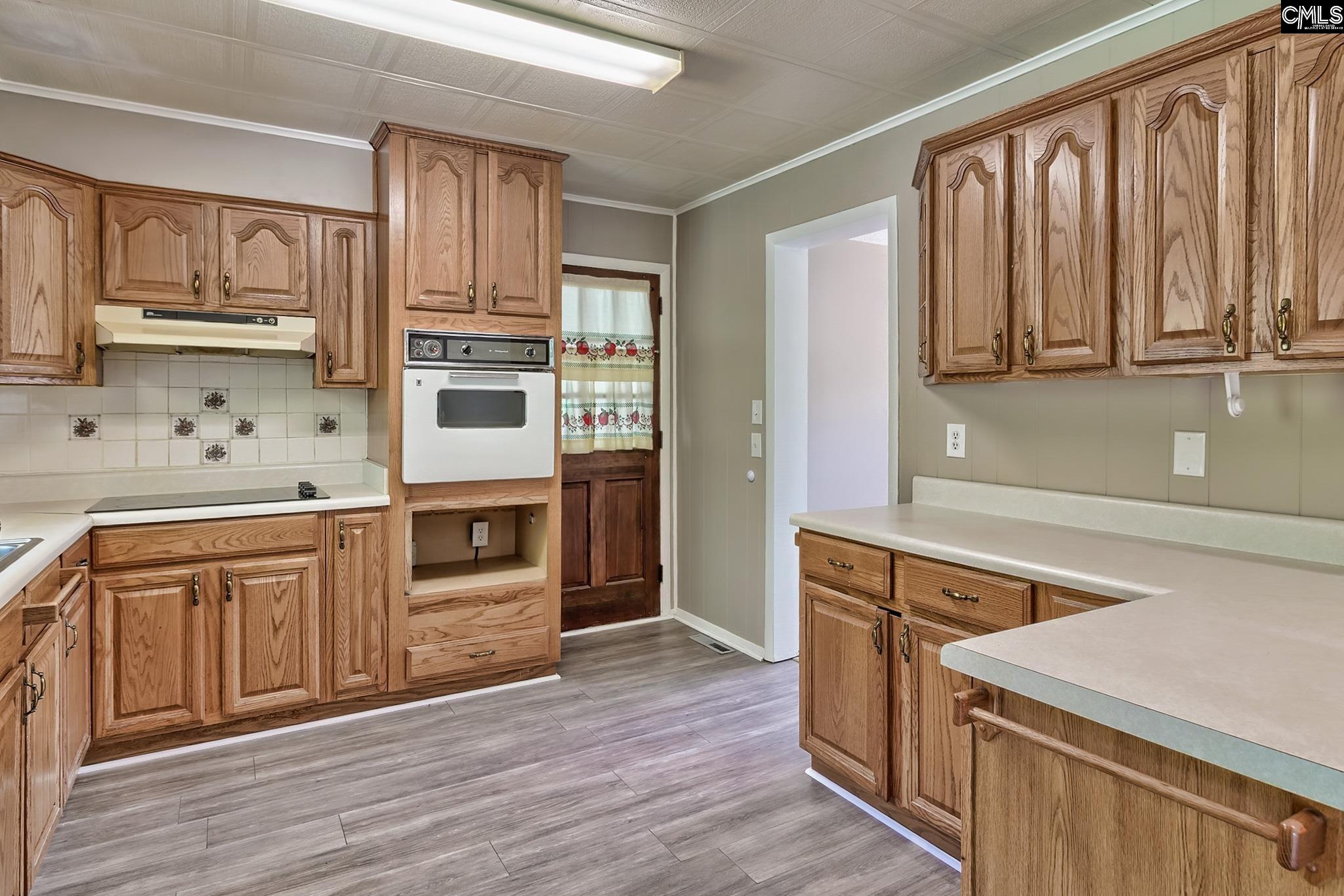 2356 Tickle Hill Road Camden, SC 29020