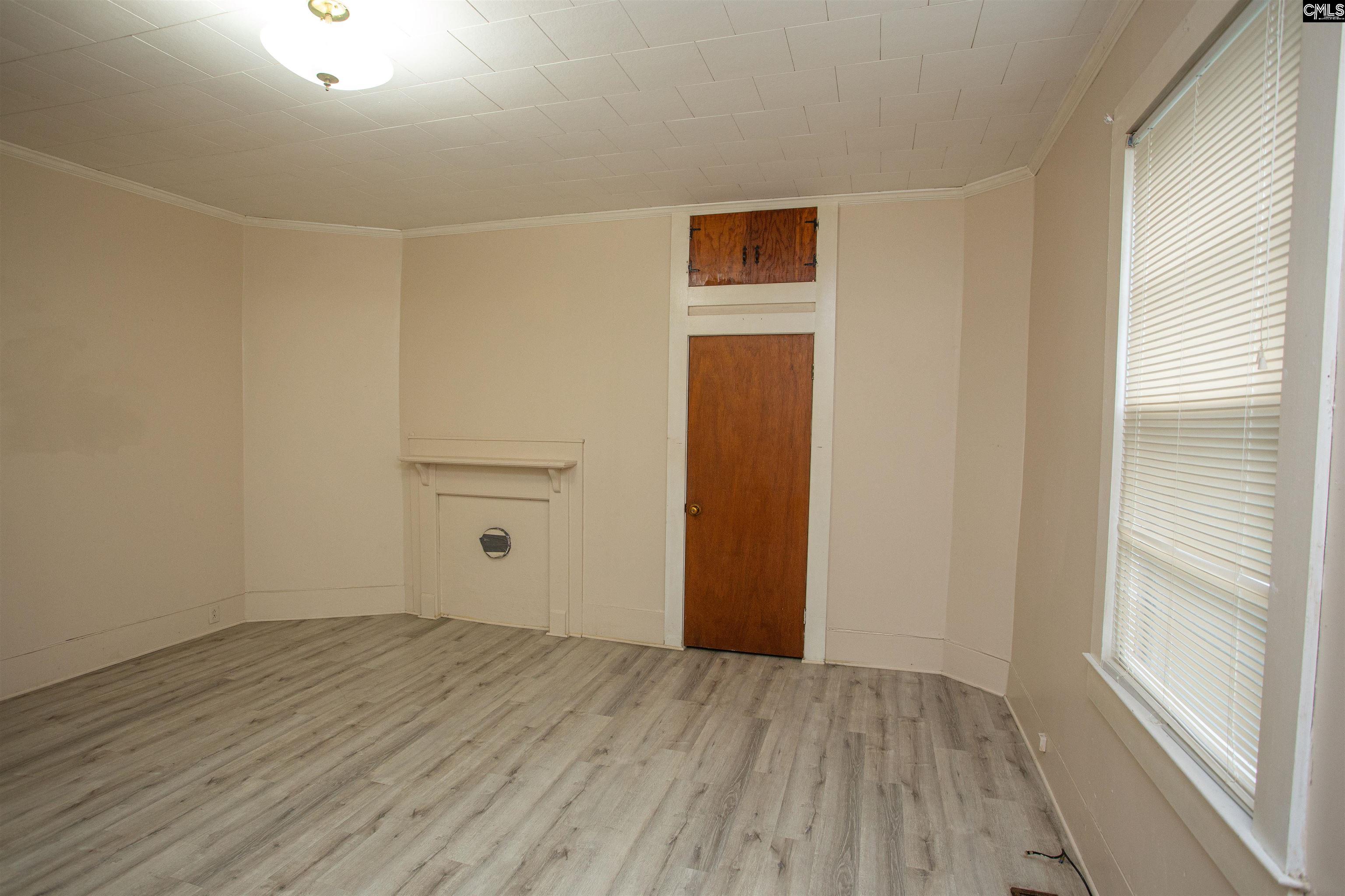 207 N Lee Street Bishopville, SC 29010-0000