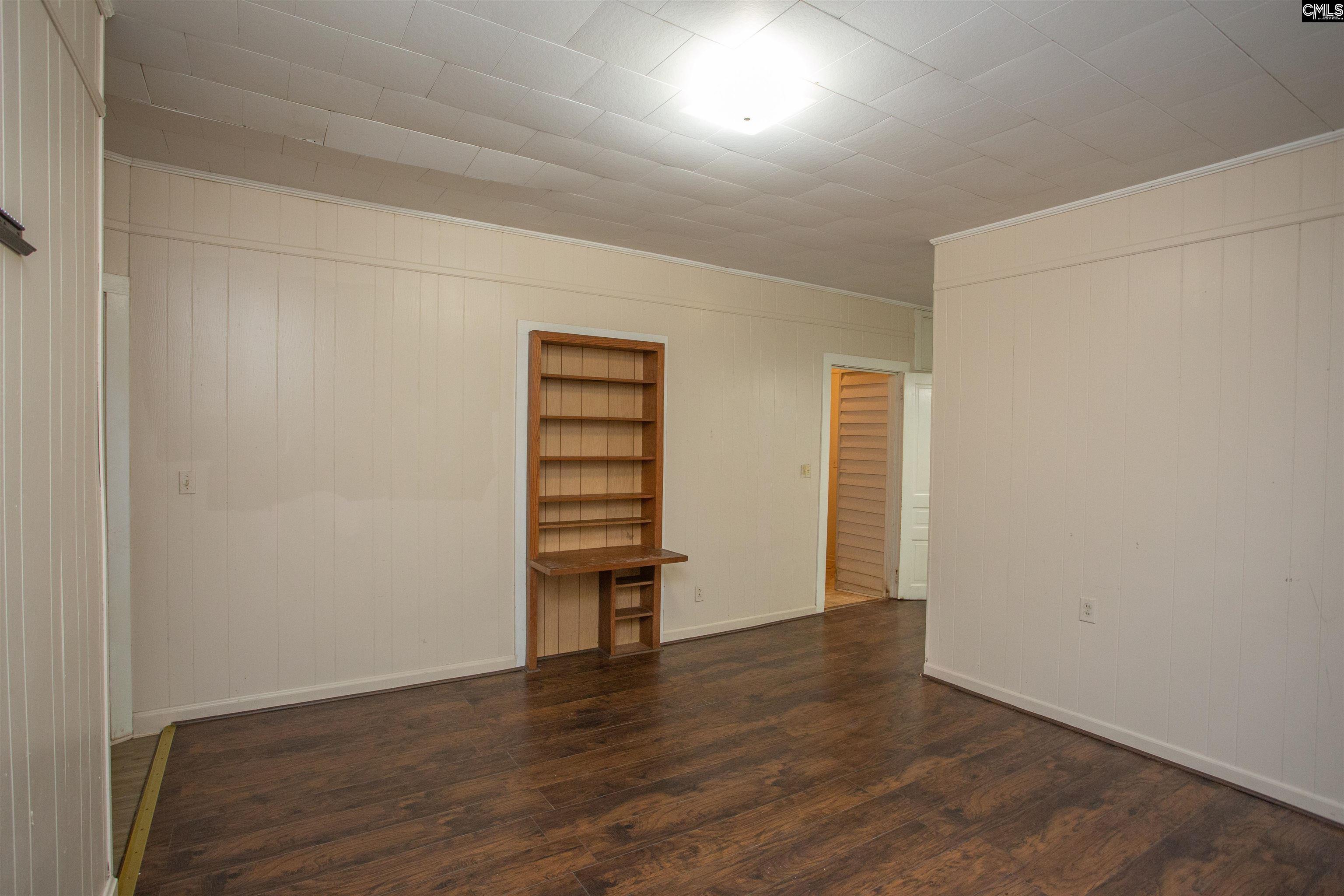 207 N Lee Street Bishopville, SC 29010-0000