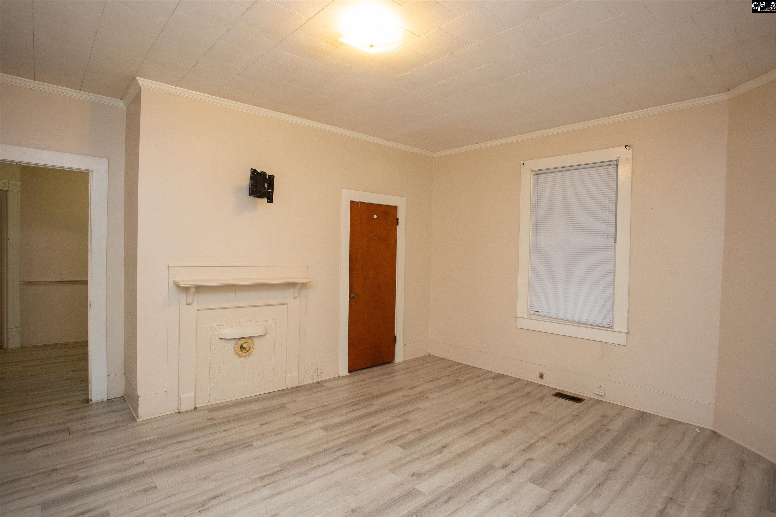207 N Lee Street Bishopville, SC 29010-0000