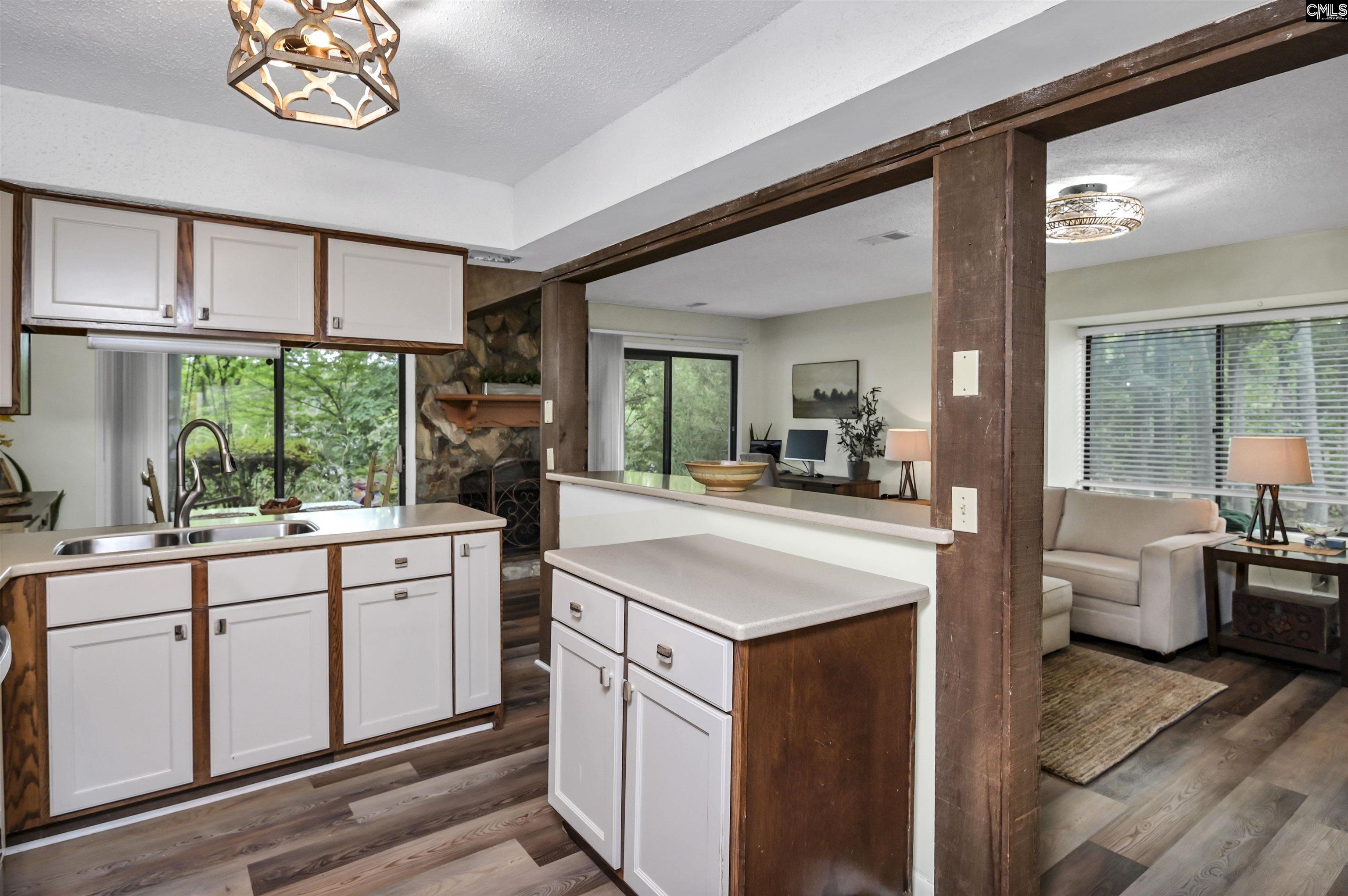 99 Leeward Columbia, SC 29212