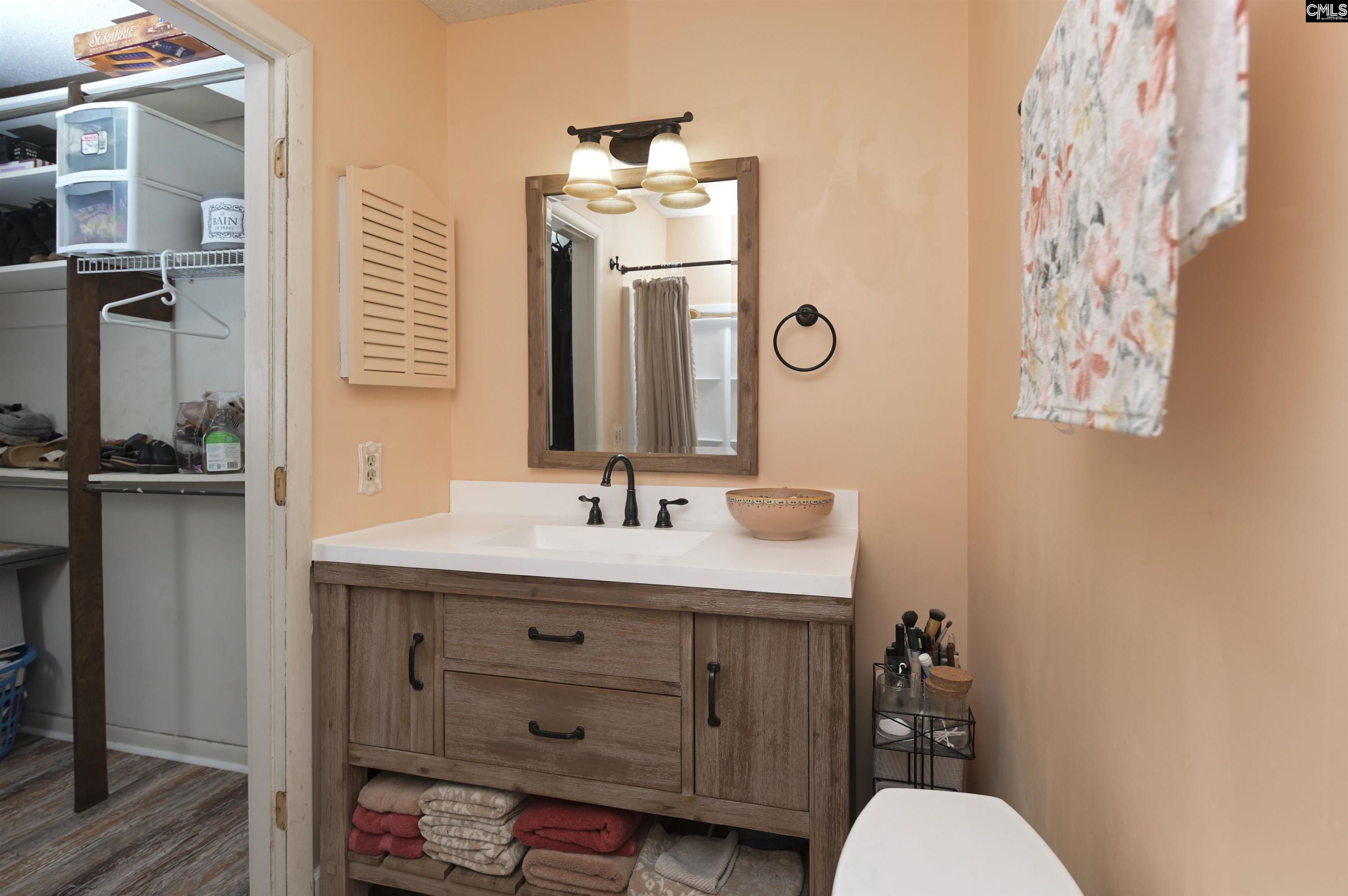 99 Leeward Columbia, SC 29212