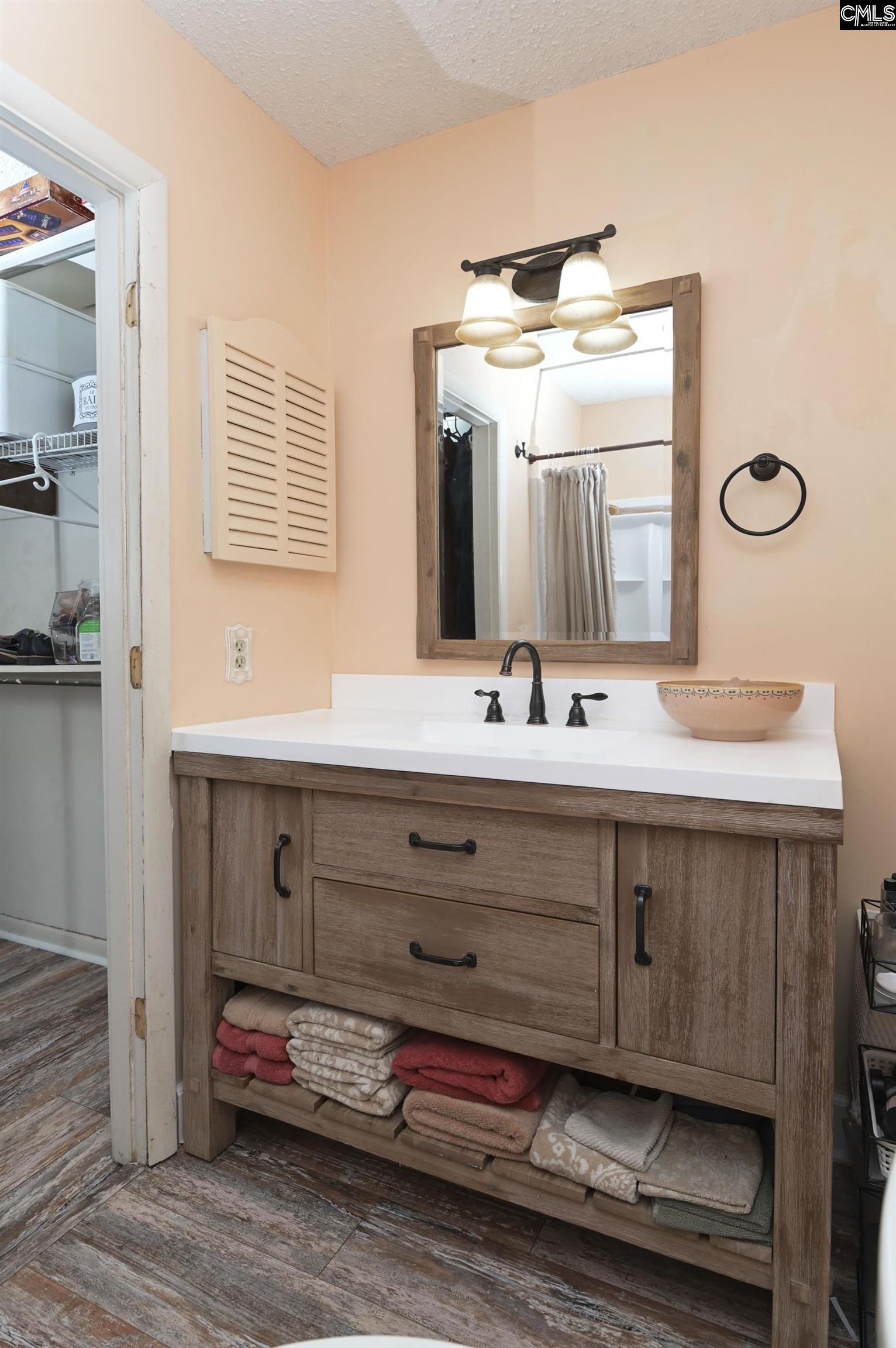 99 Leeward Columbia, SC 29212