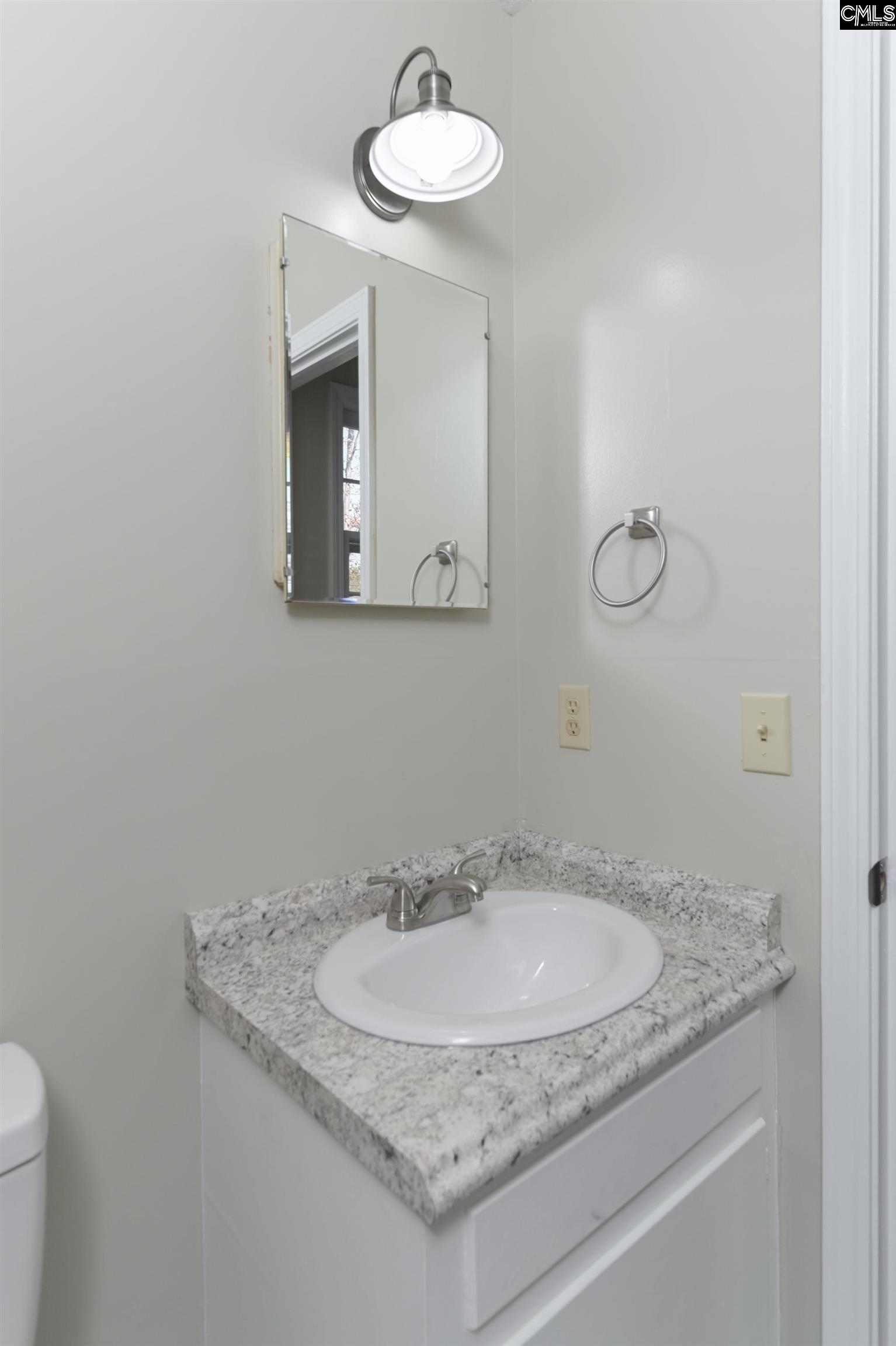 5802 McMillan Circle Columbia, SC 29212