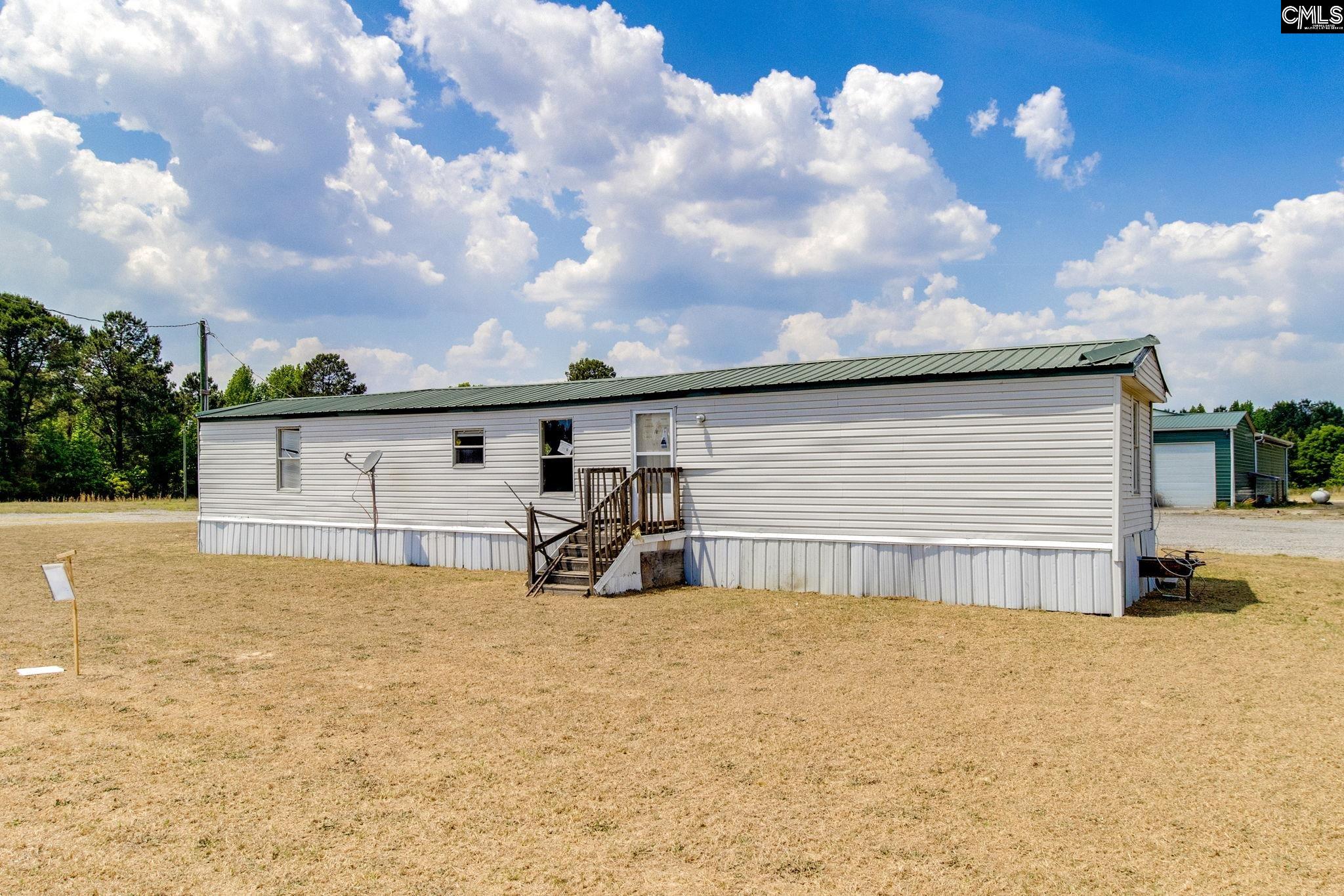 267 Bell Road Mayesville, SC 29104