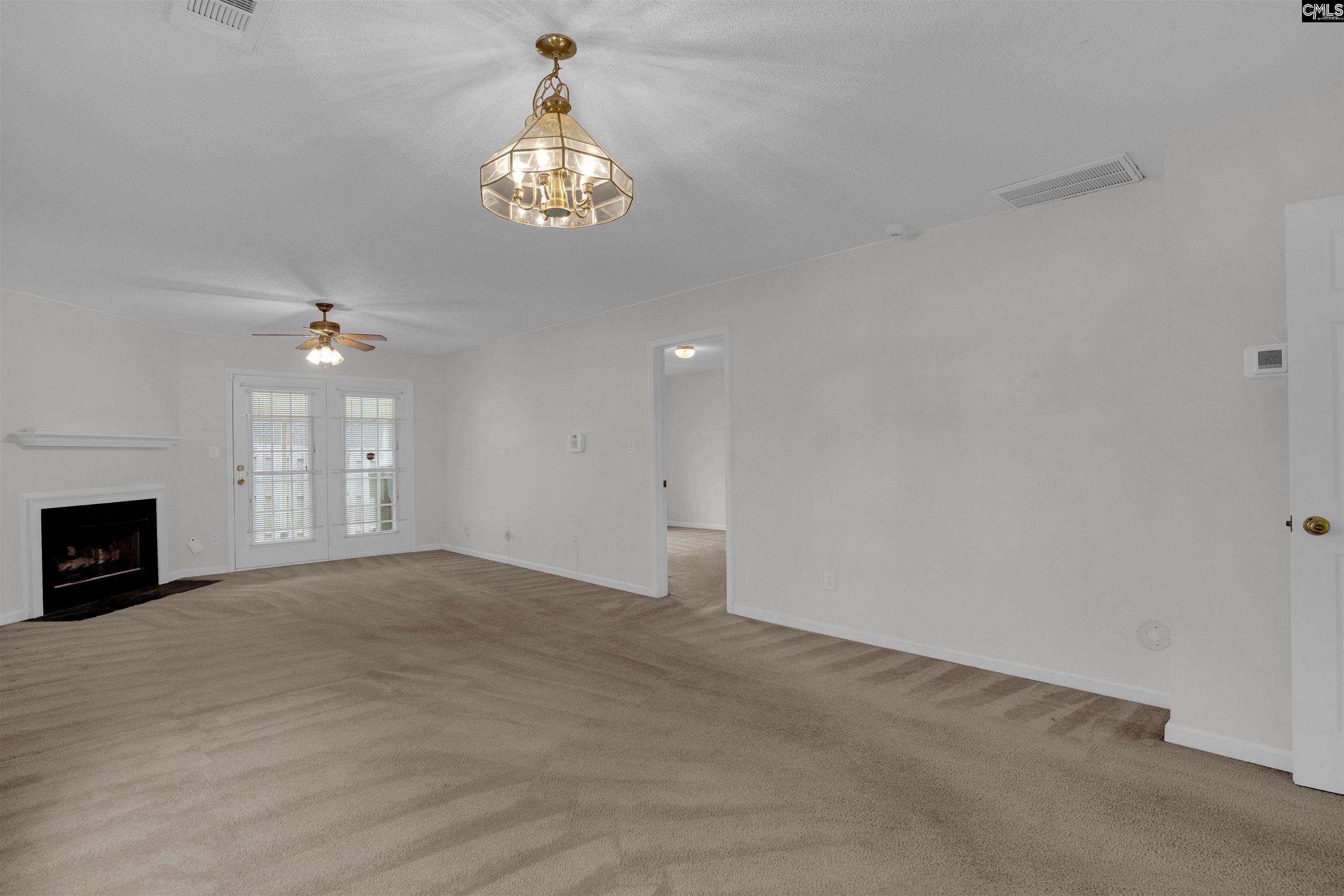 29 Hampton Oaks Place Columbia, SC 29212-3559