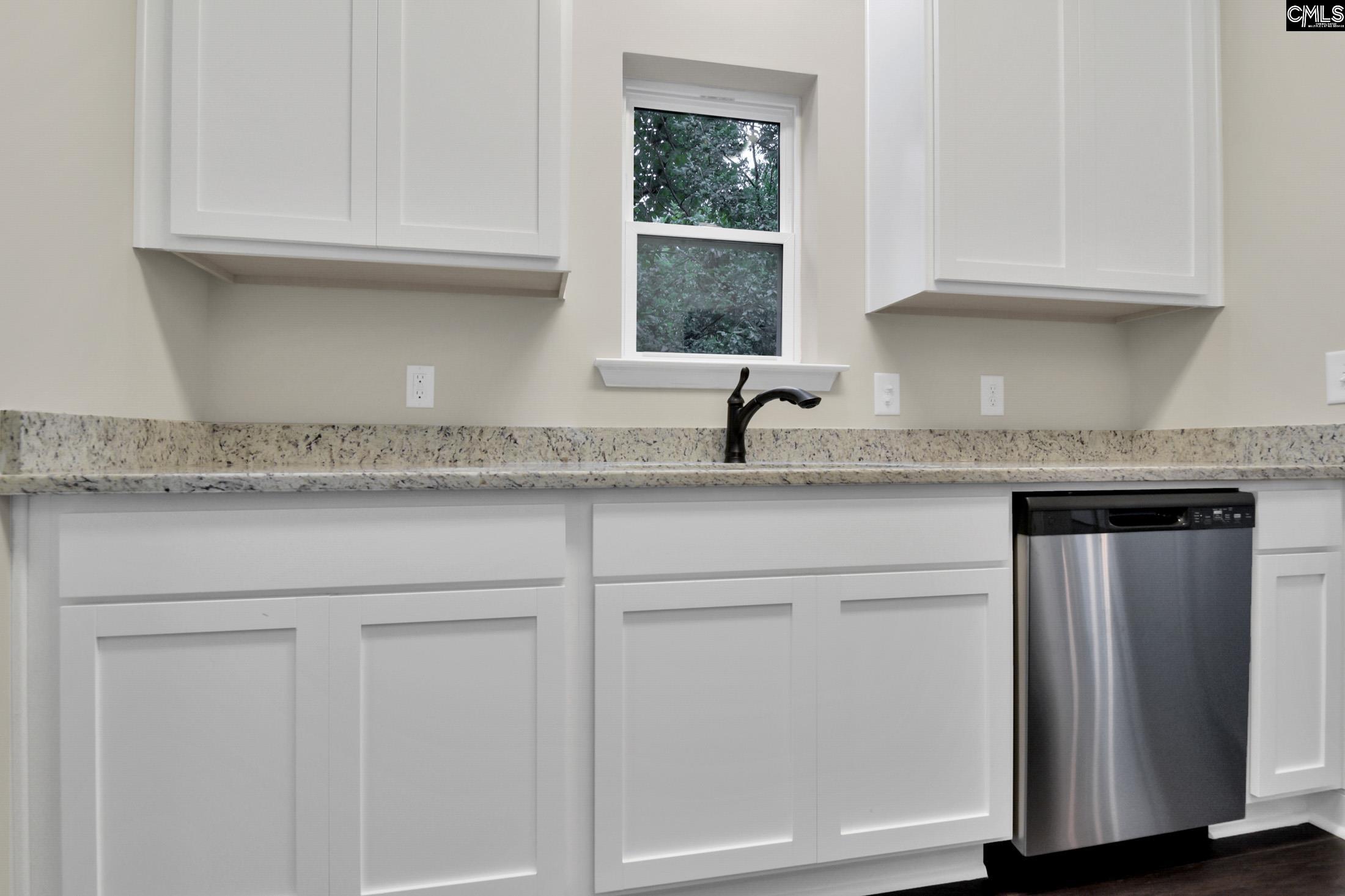 735 Lexington Ave Cayce, SC 29033