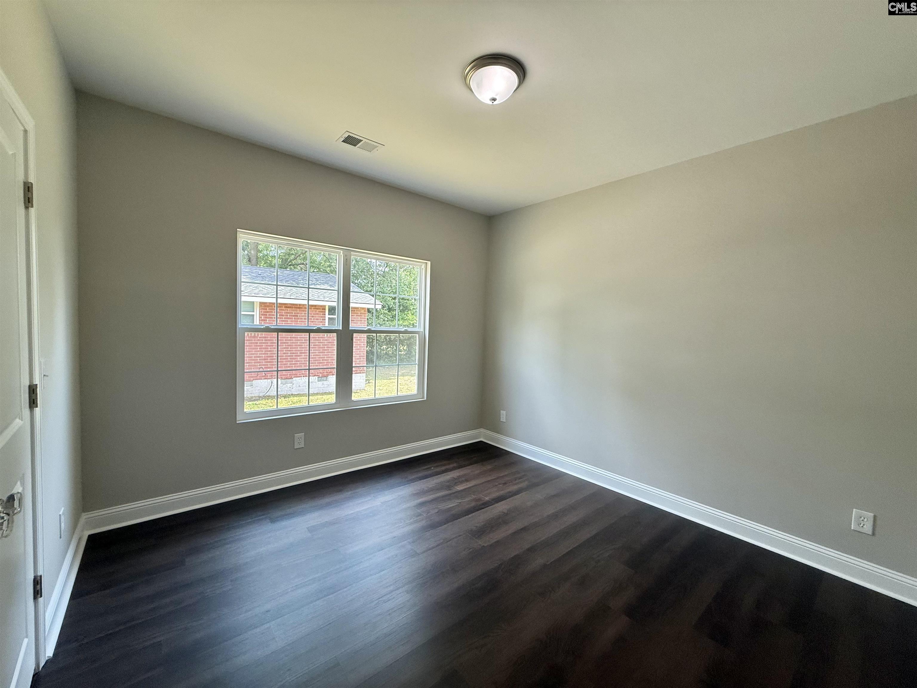 735 Lexington Ave Cayce, SC 29033