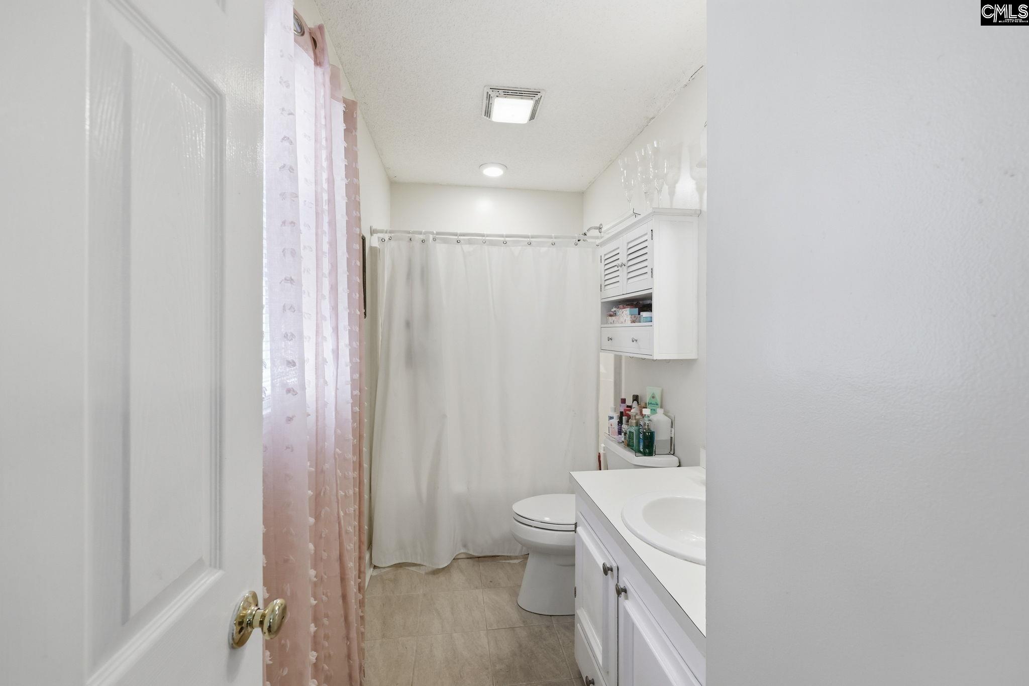 114 Falcon Crest Road Lugoff, SC 29078