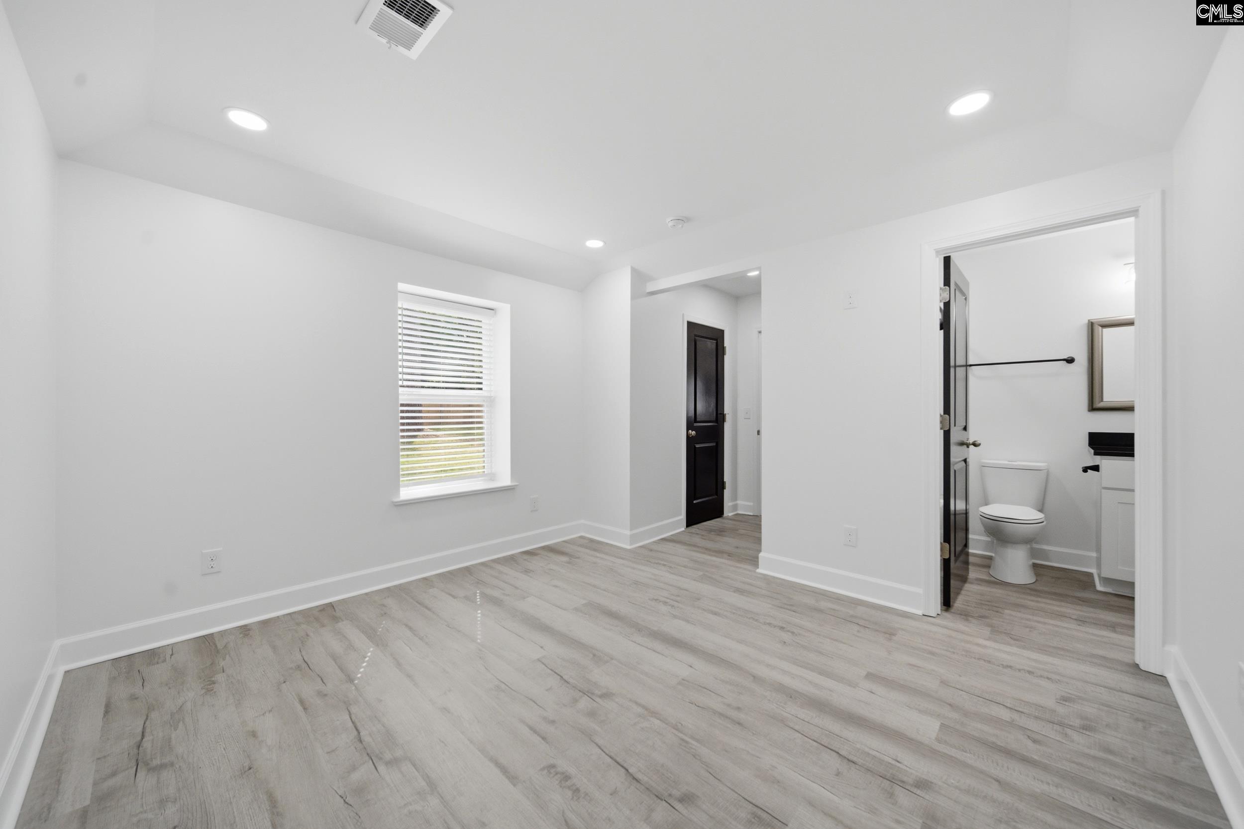 935 Eastman Street Columbia, SC 29203