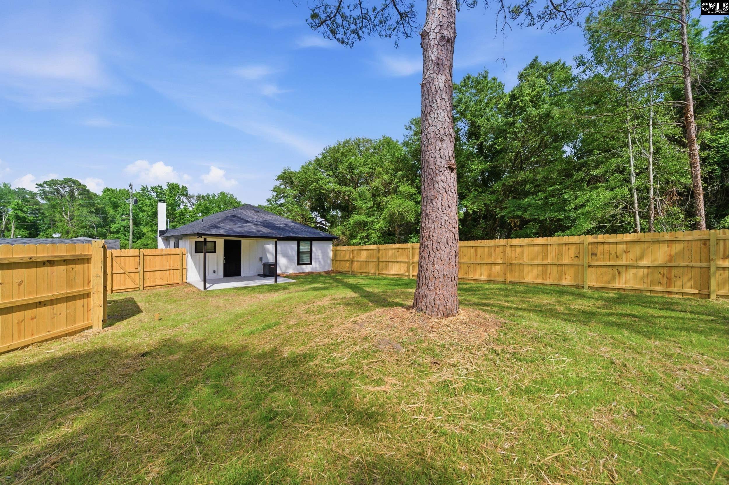 935 Eastman Street Columbia, SC 29203
