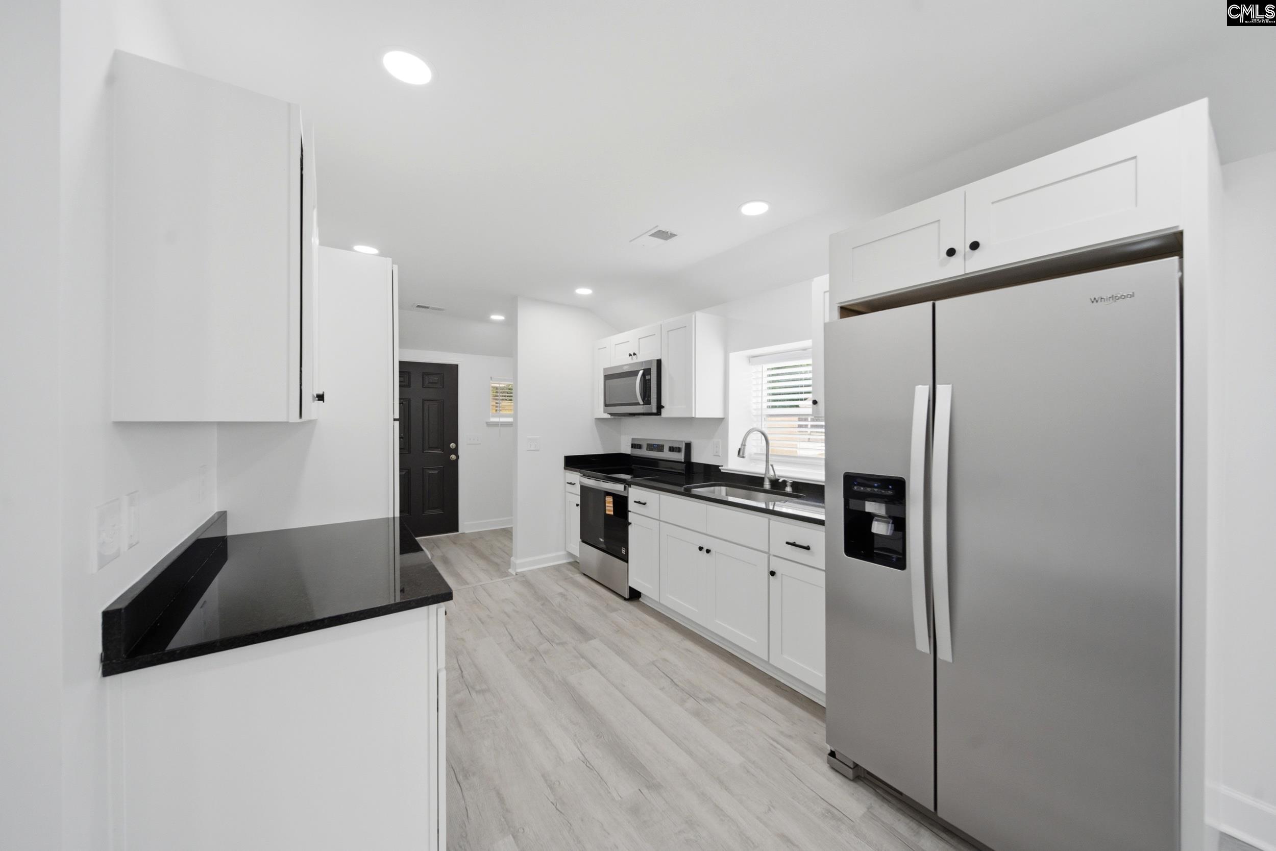 935 Eastman Street Columbia, SC 29203
