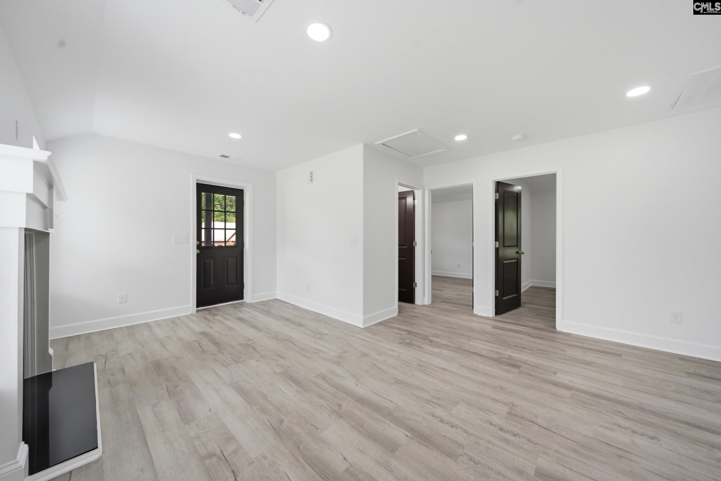 935 Eastman Street Columbia, SC 29203