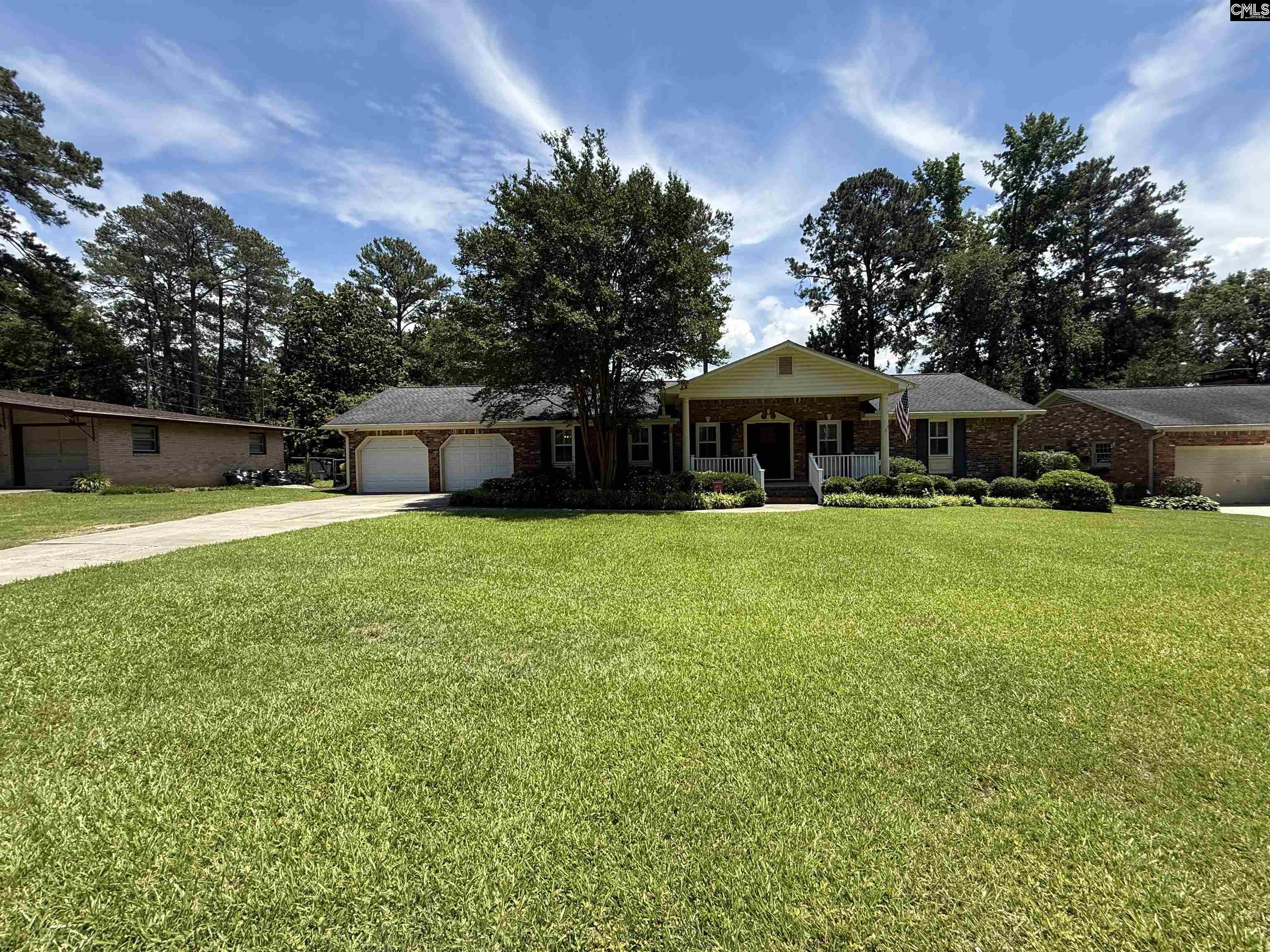 326 Townes Rd Columbia, SC 29210-3735