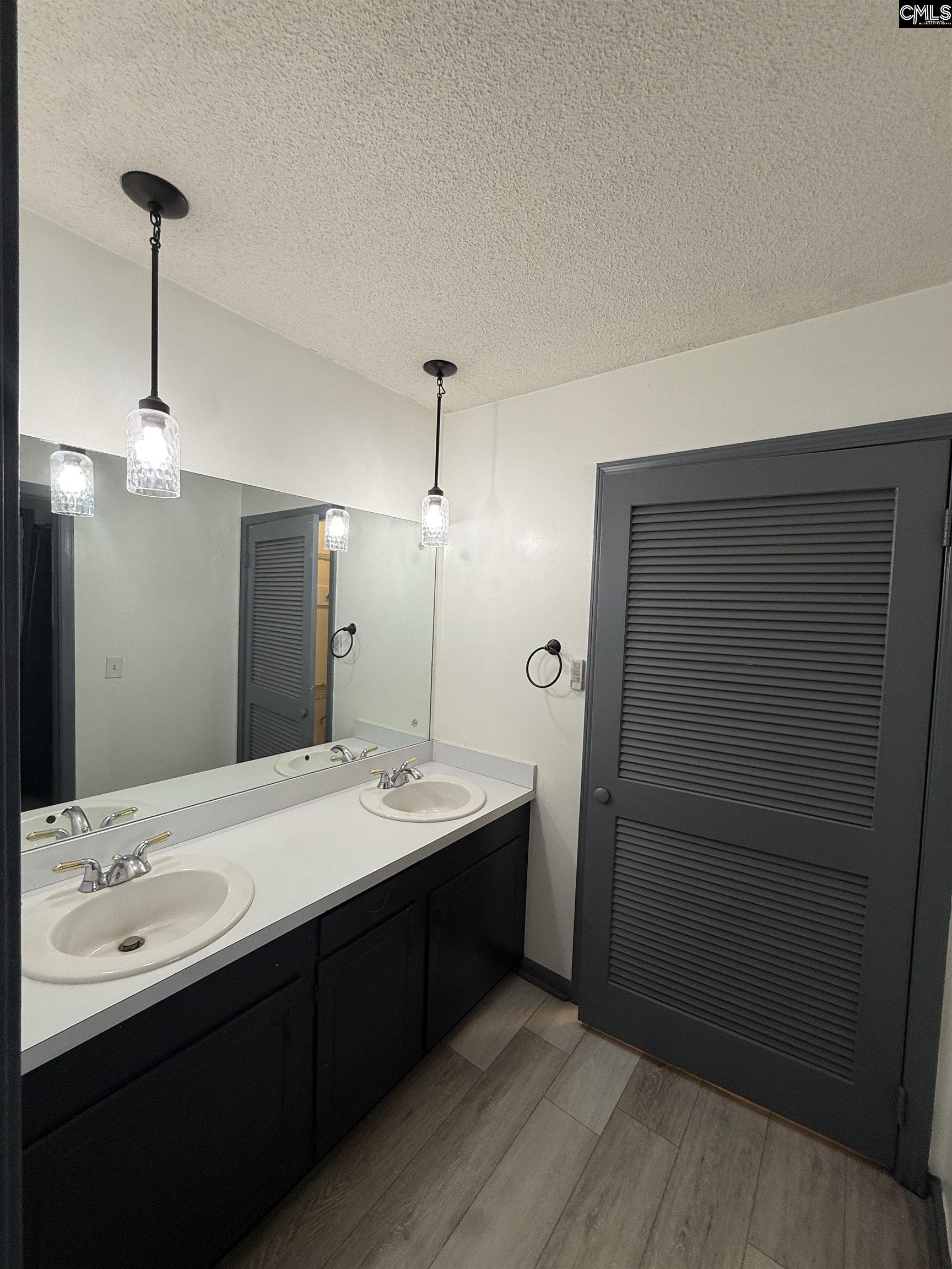 326 Townes Rd Columbia, SC 29210-3735