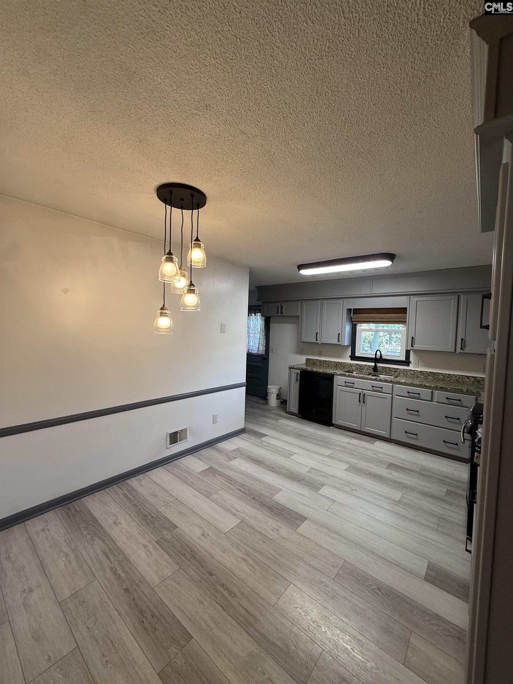 326 Townes Rd Columbia, SC 29210-3735
