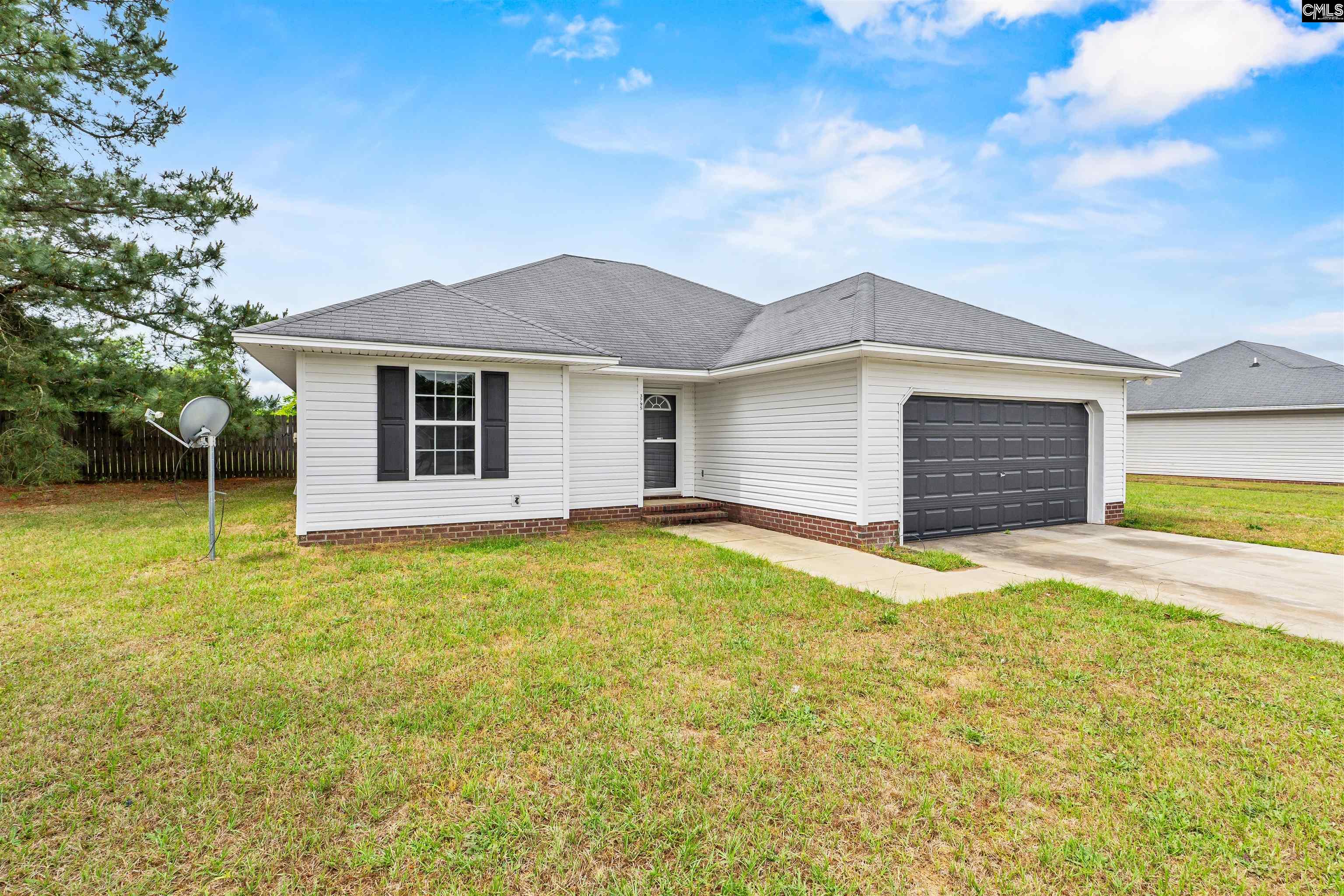3795 Delaware Drive Dalzell, SC 29040