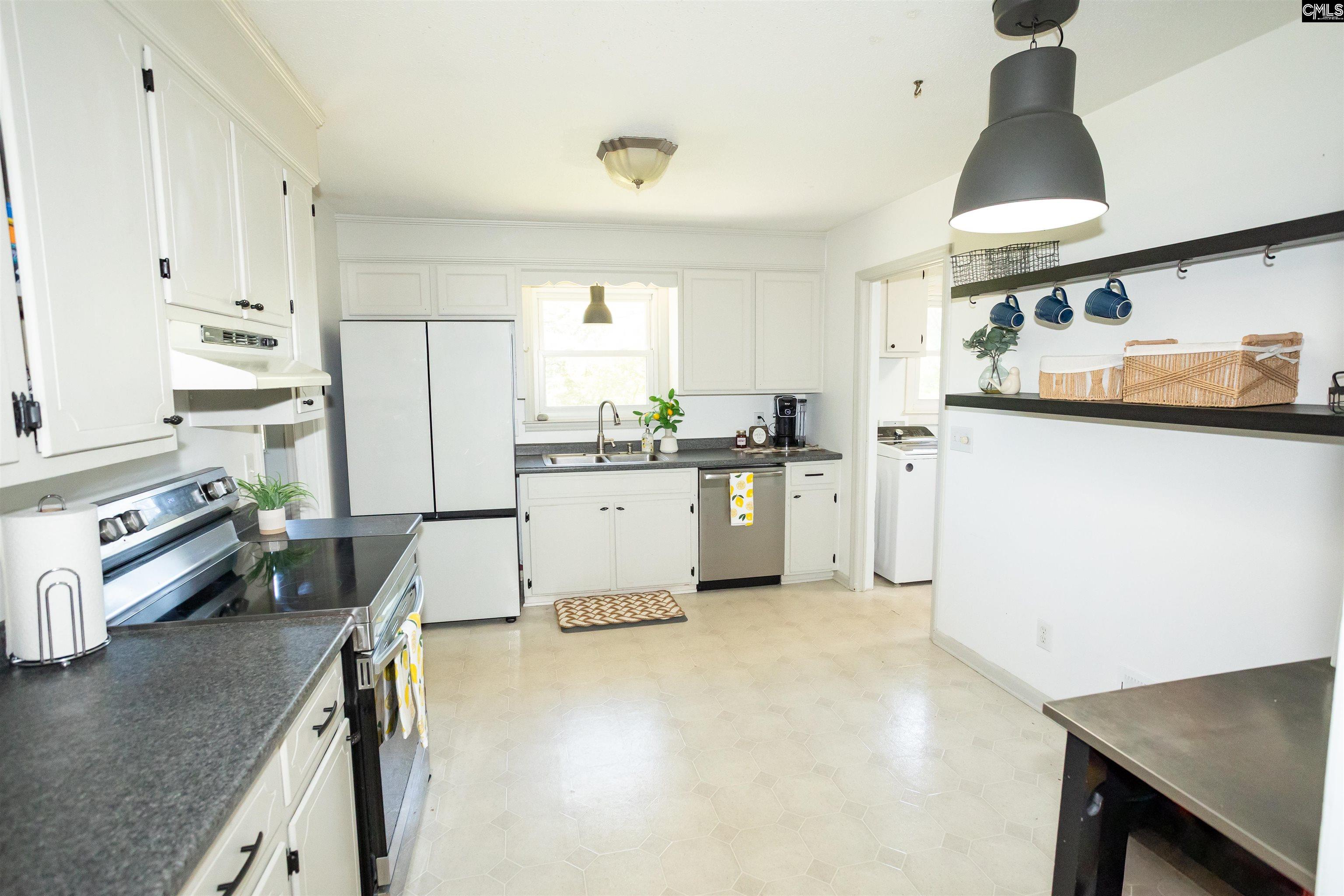 215 Lingstrom Lane Columbia, SC 29212