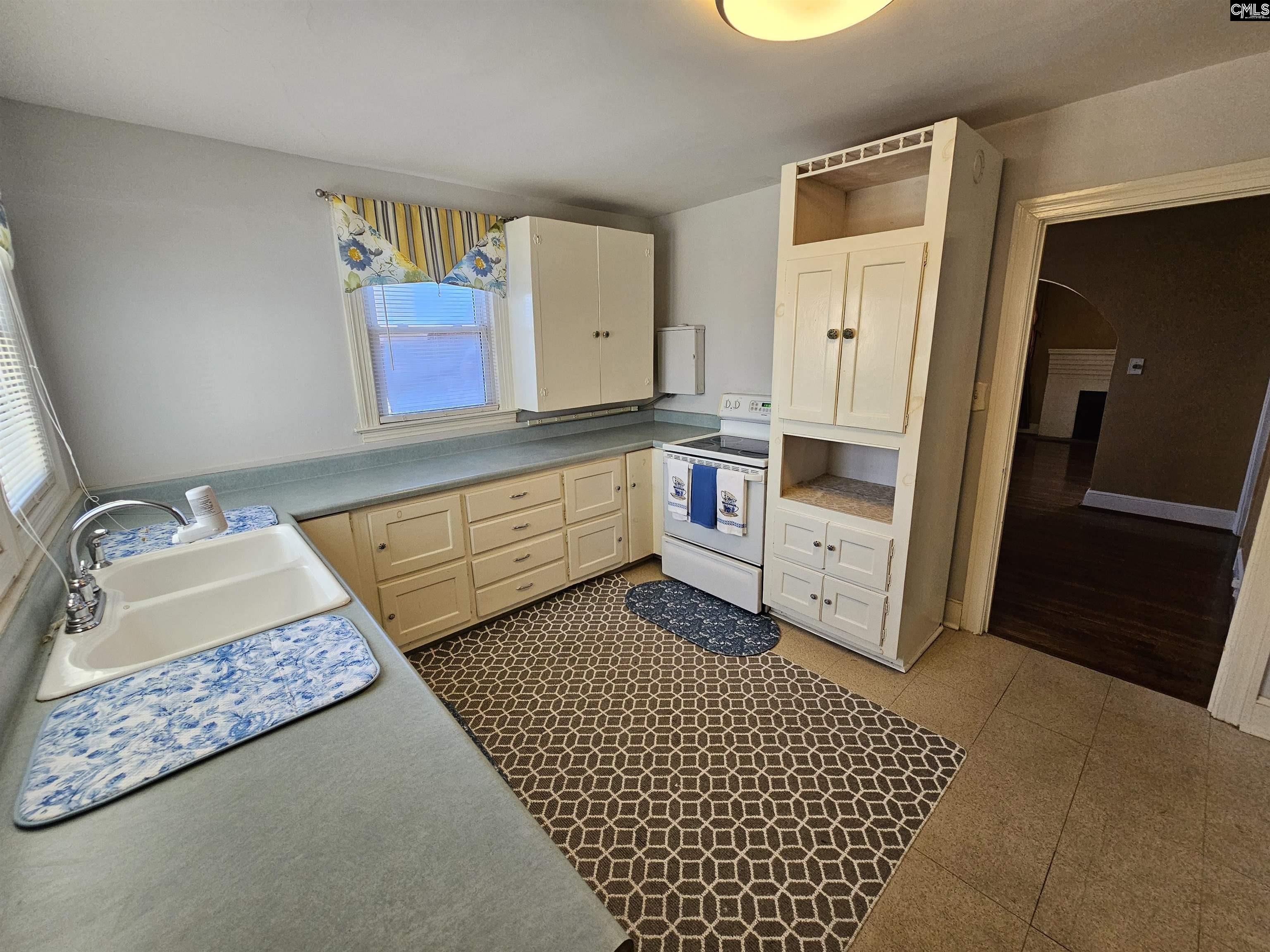 1310 C Avenue West Columbia, SC 29169