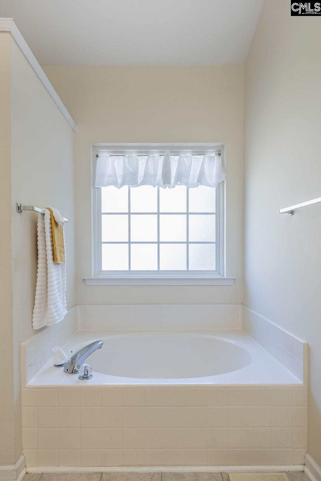 124 Cobblers Glen Court Lexington, SC 29072
